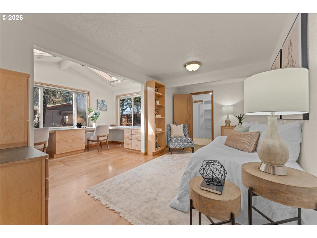 property viewer photo 16