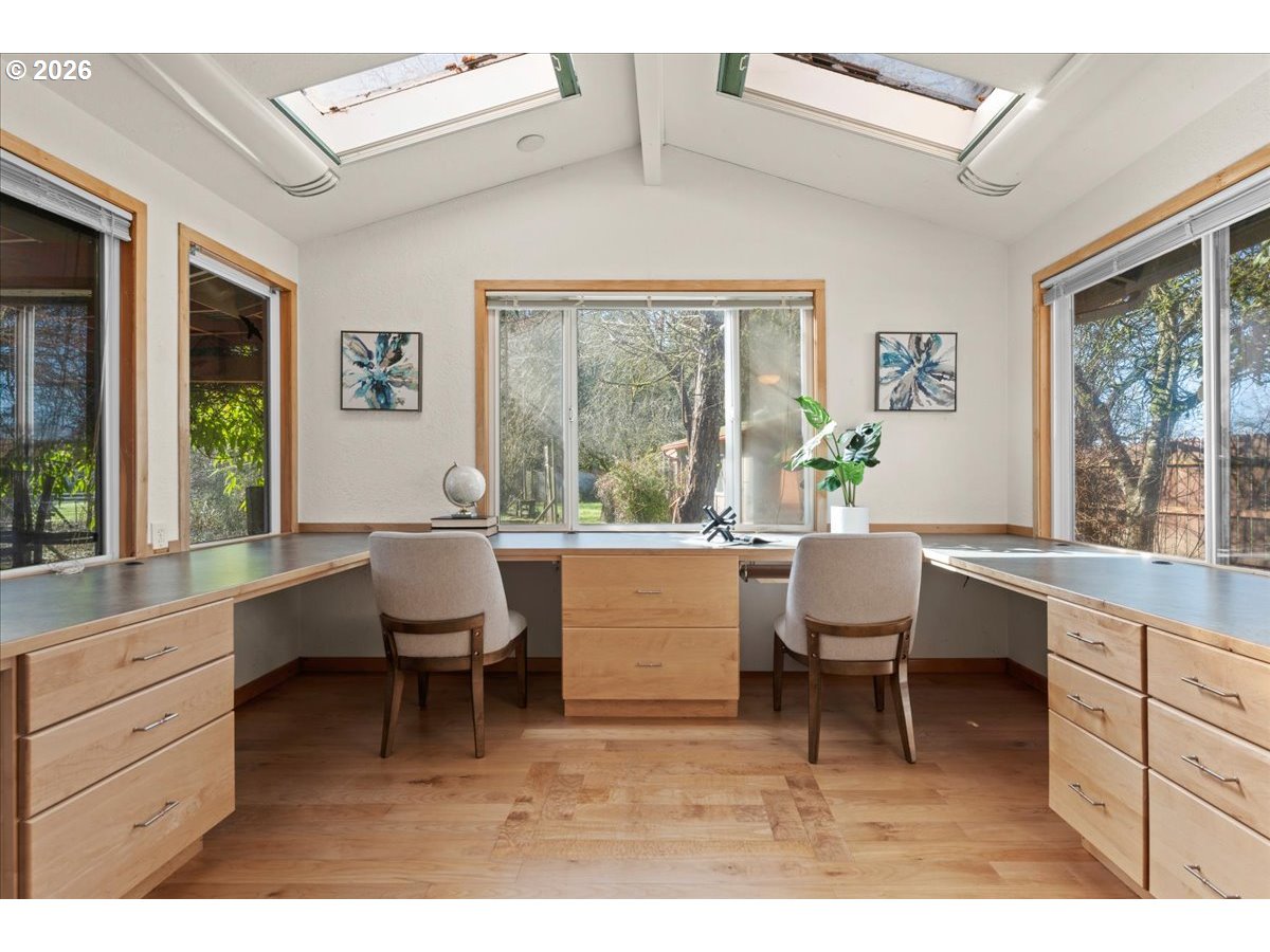 property viewer photo 19
