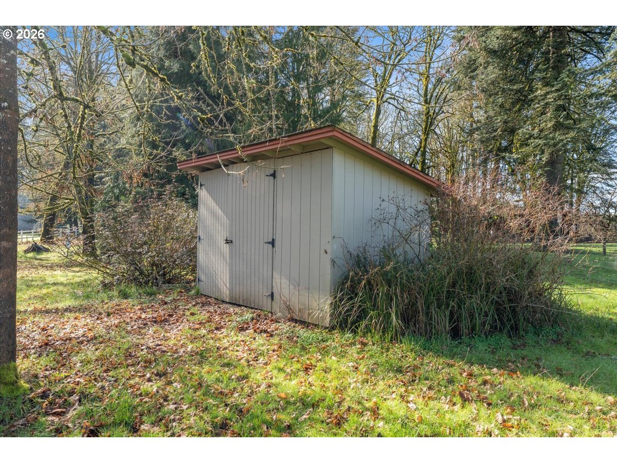 property viewer photo 31