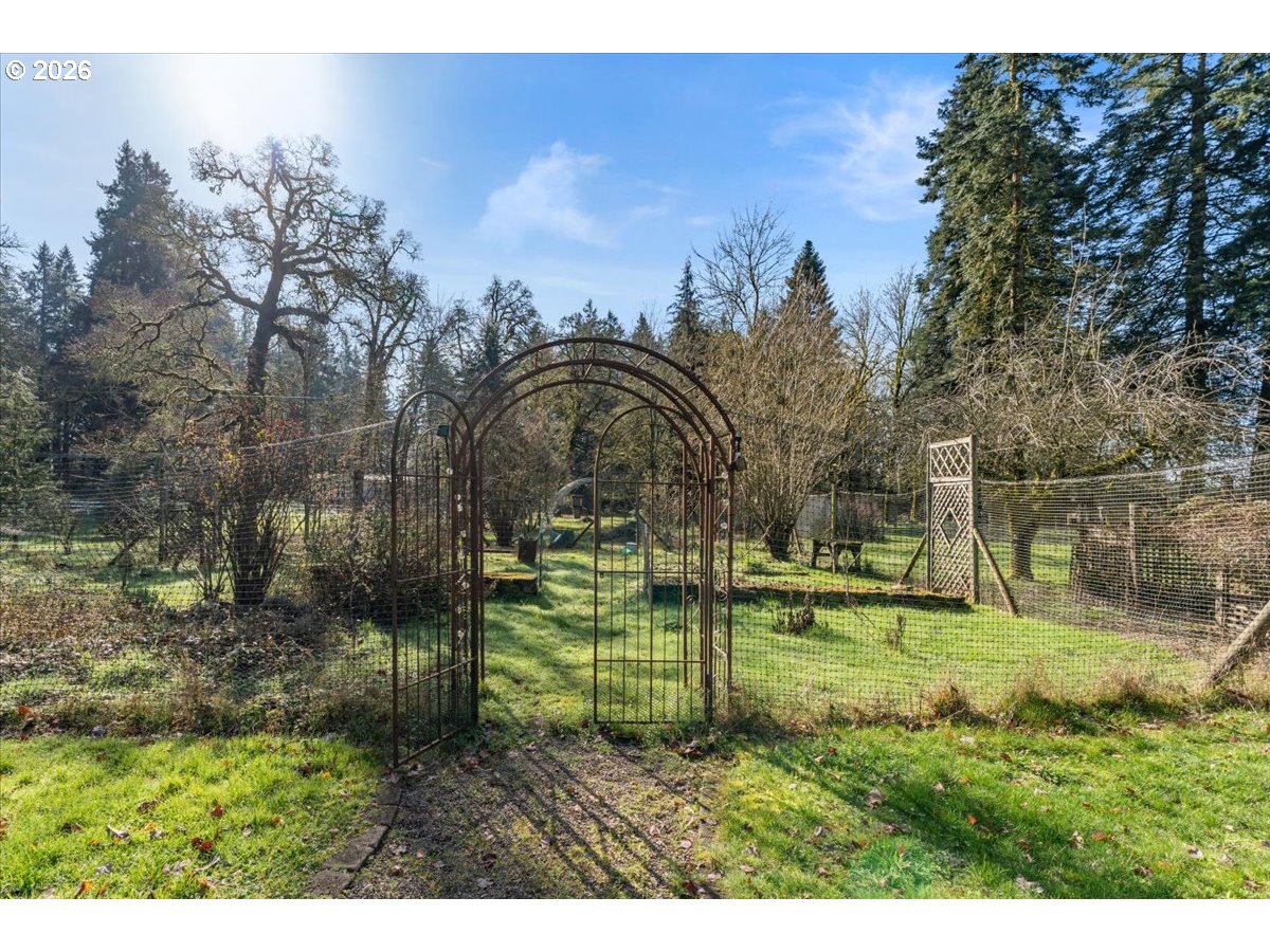 property viewer photo 34