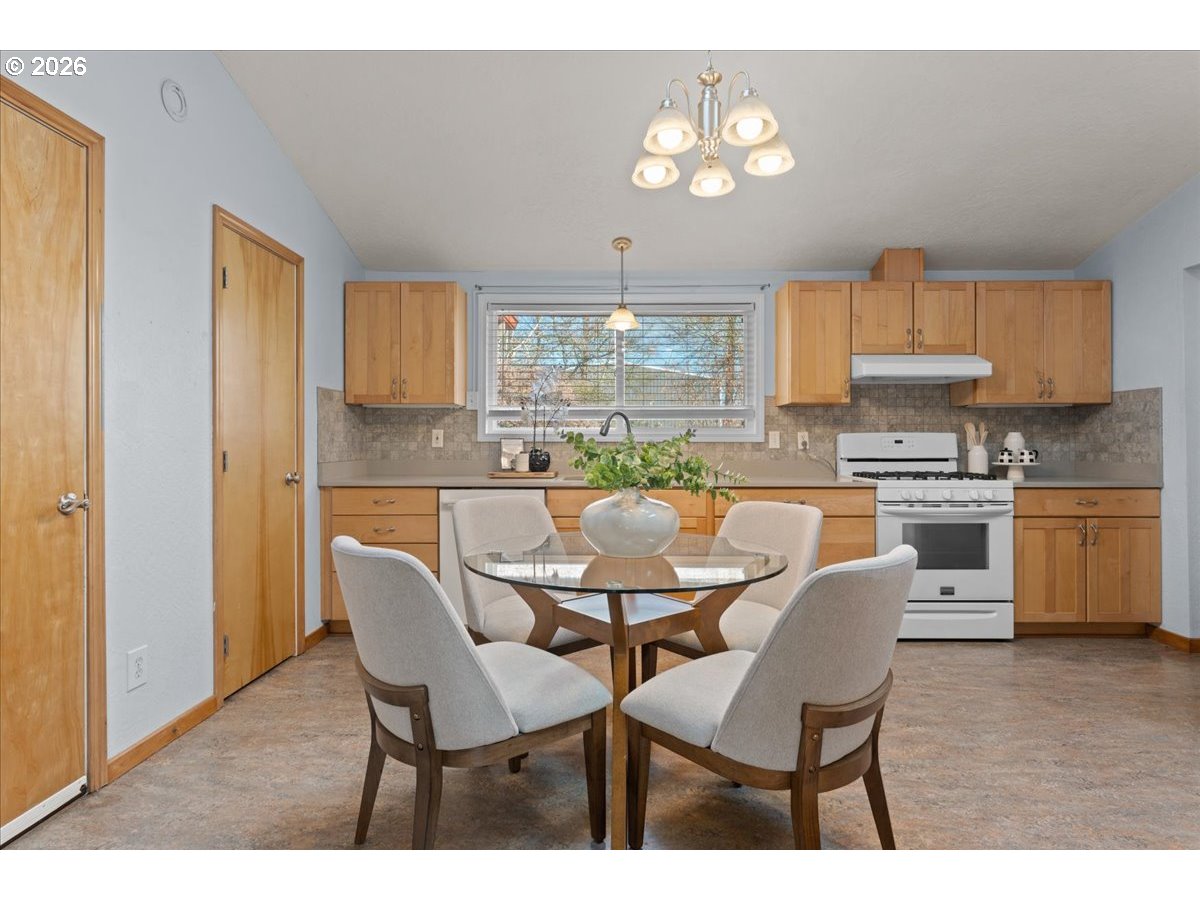 property viewer photo 8