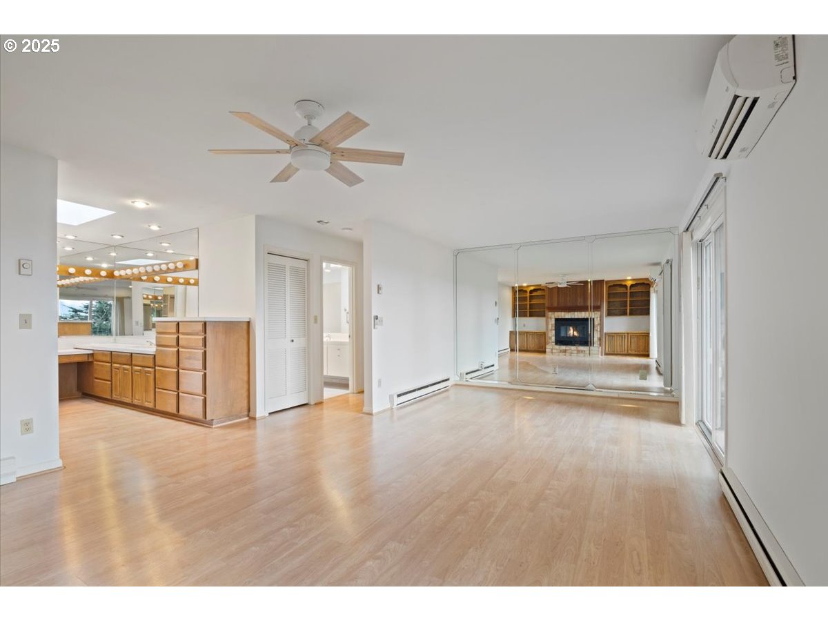 property viewer photo 18