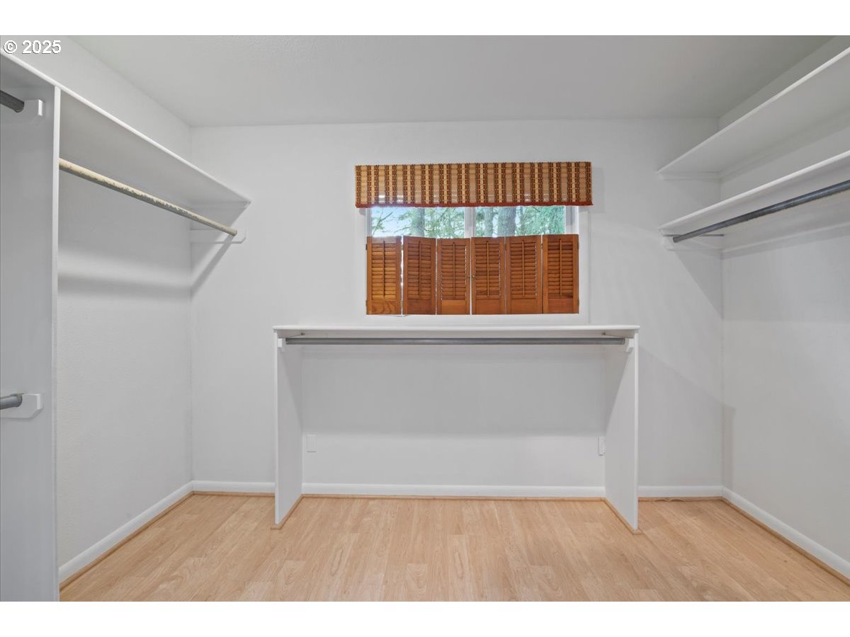 property viewer photo 22