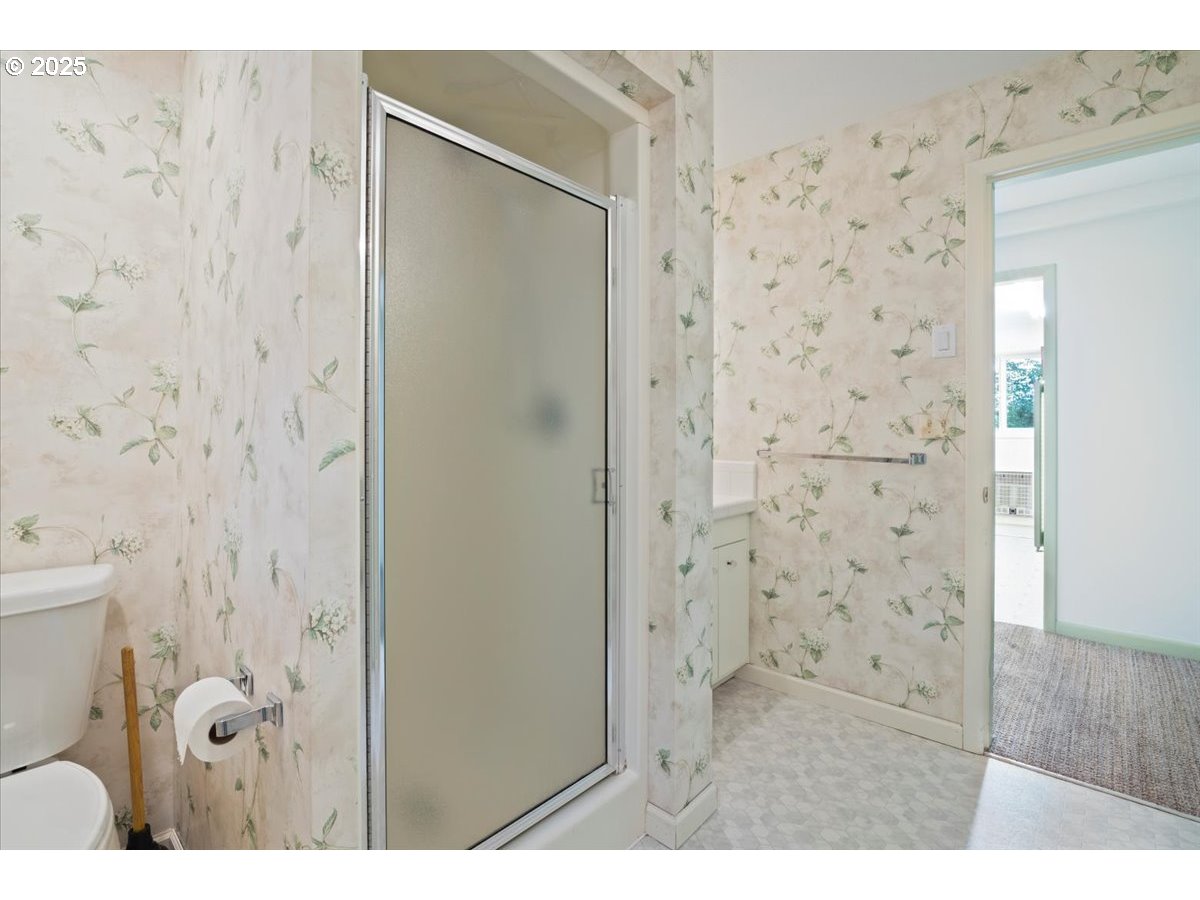 property viewer photo 31