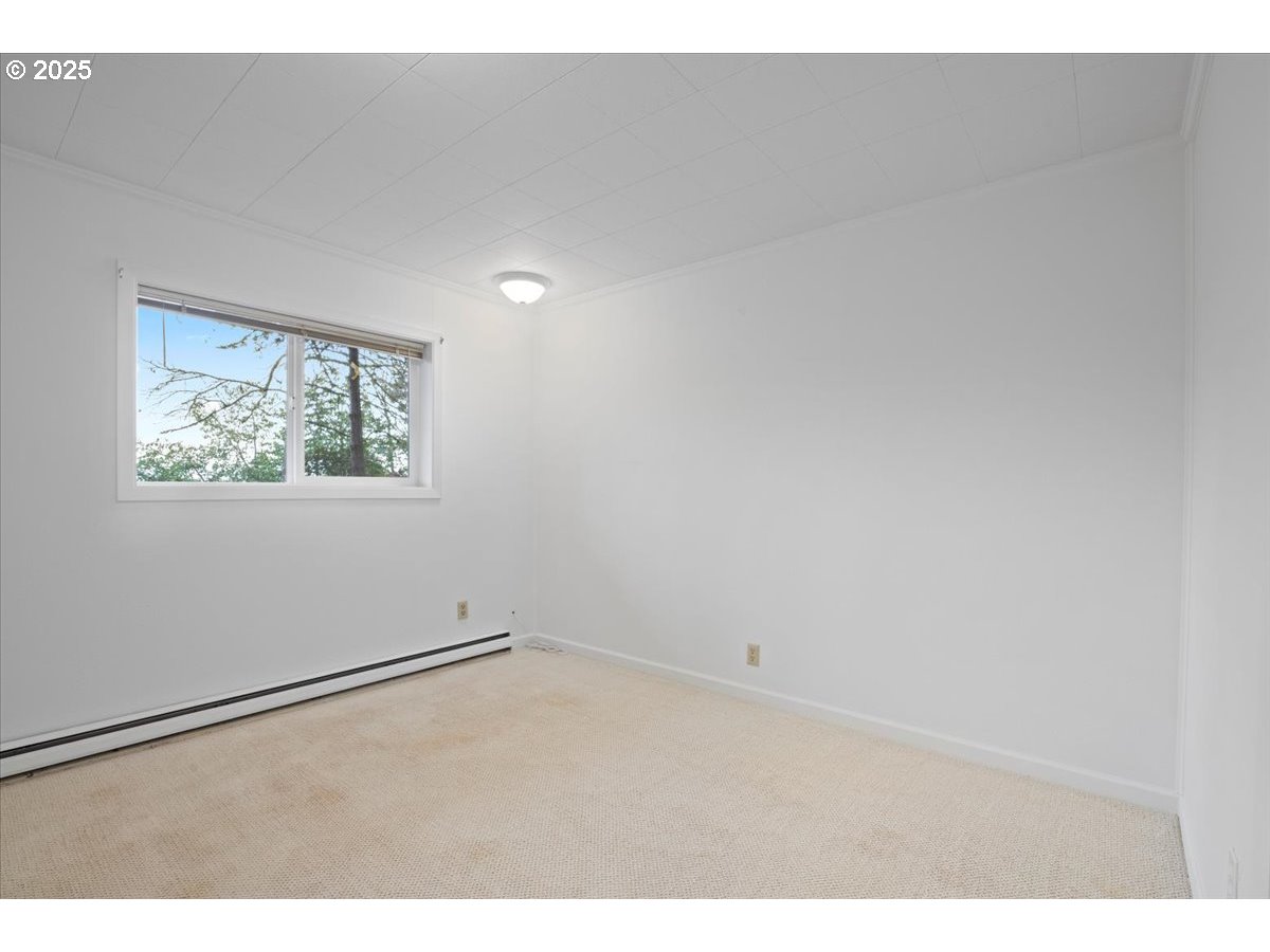 property viewer photo 33