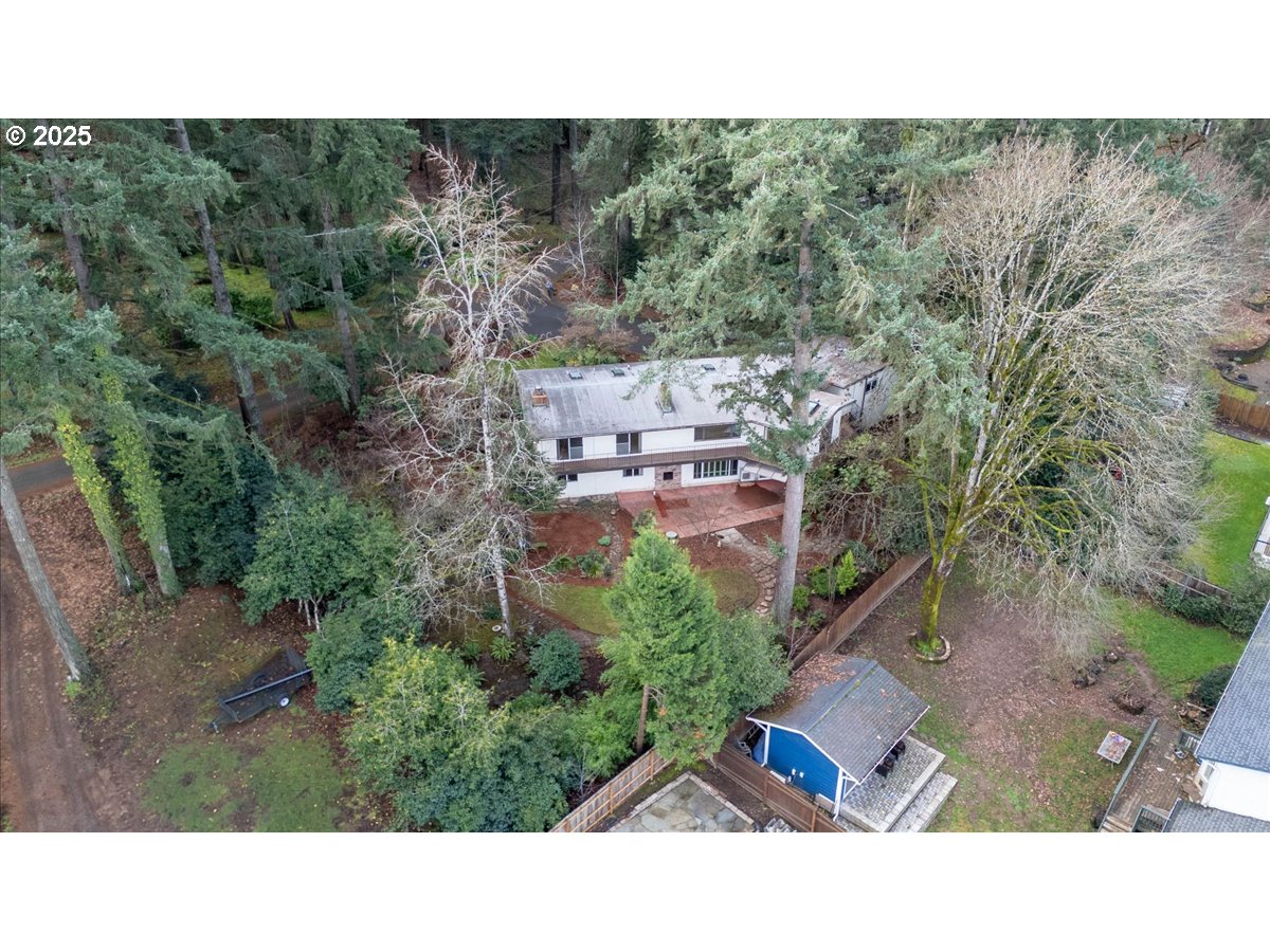 property viewer photo 44