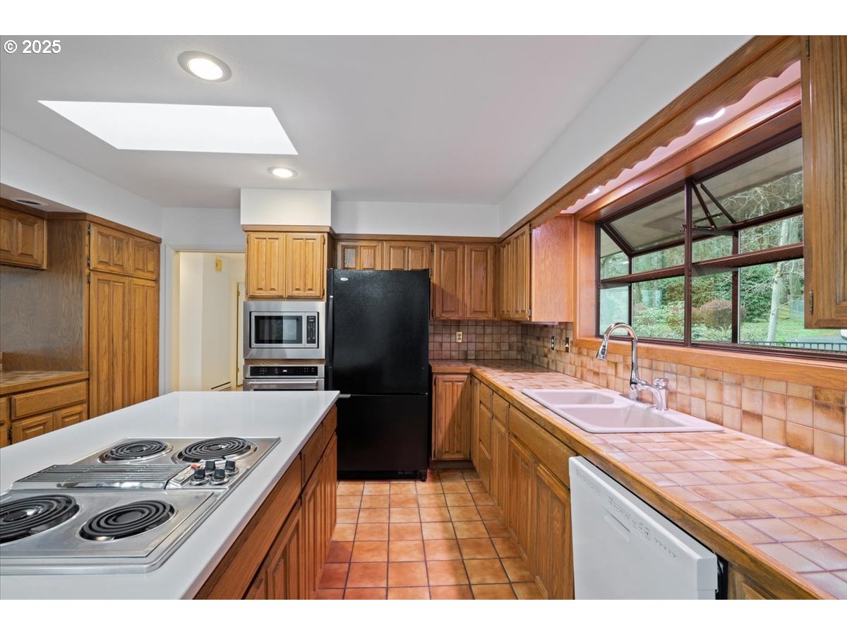 property viewer photo 9