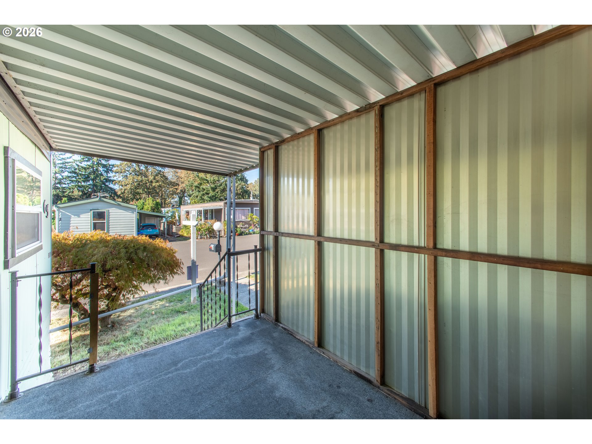main property photo 24
