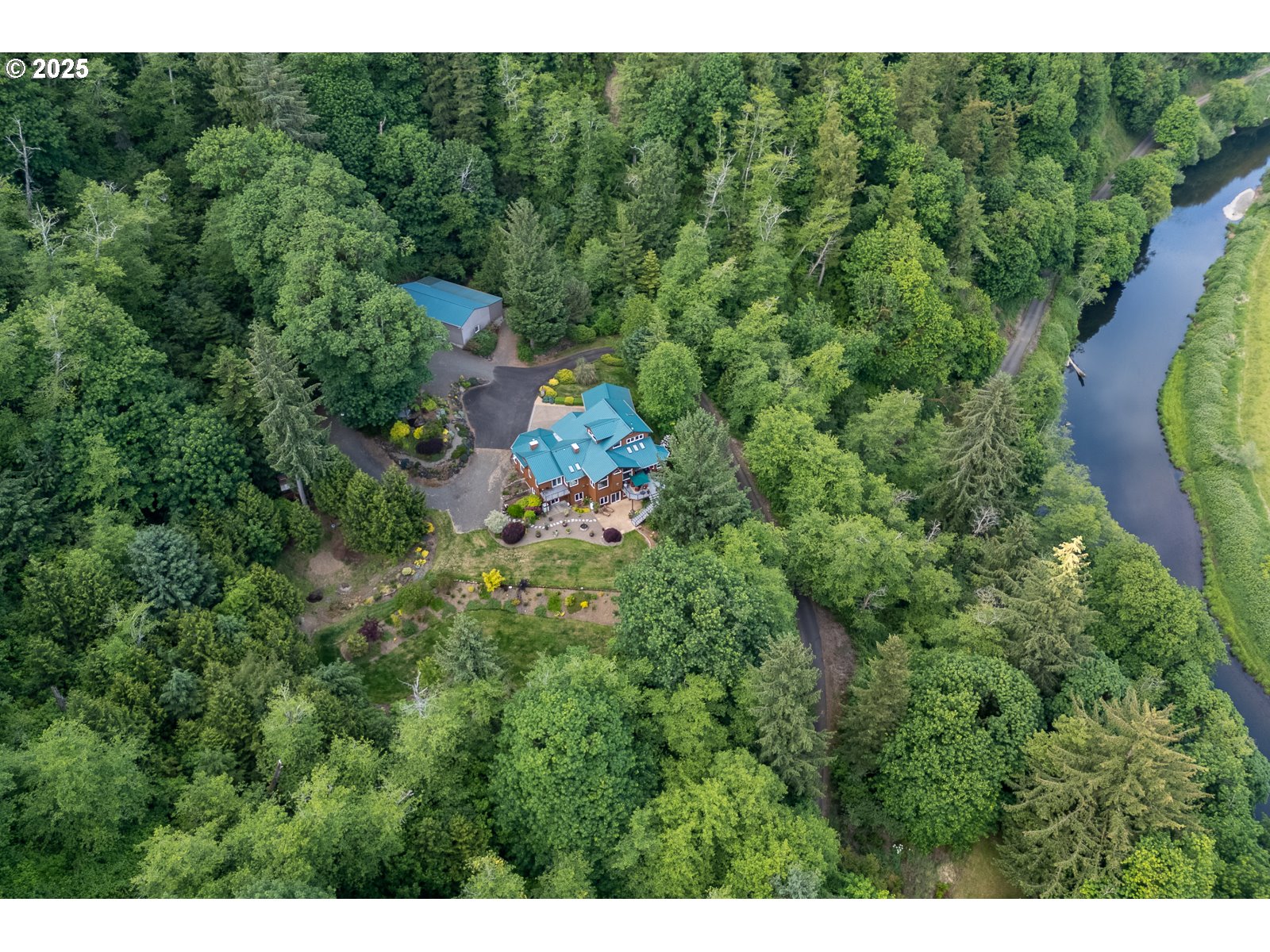 main property photo 46