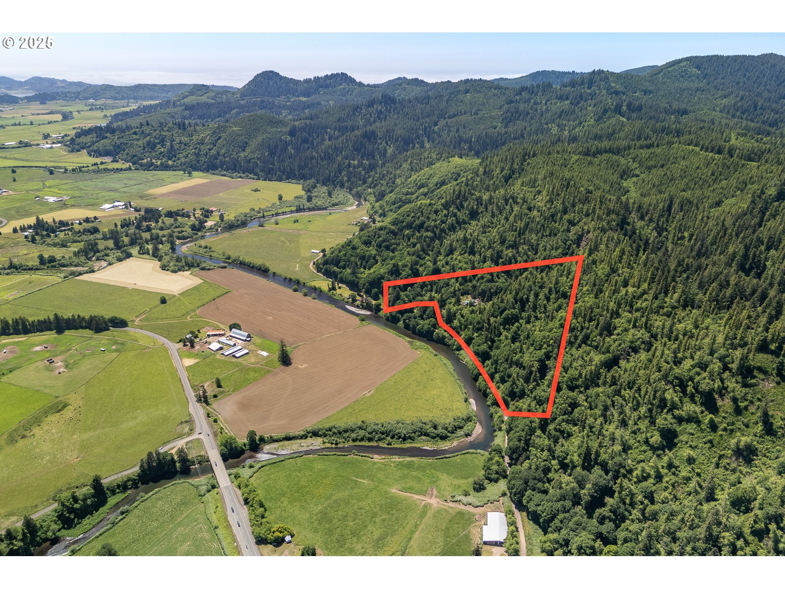 main property photo 47