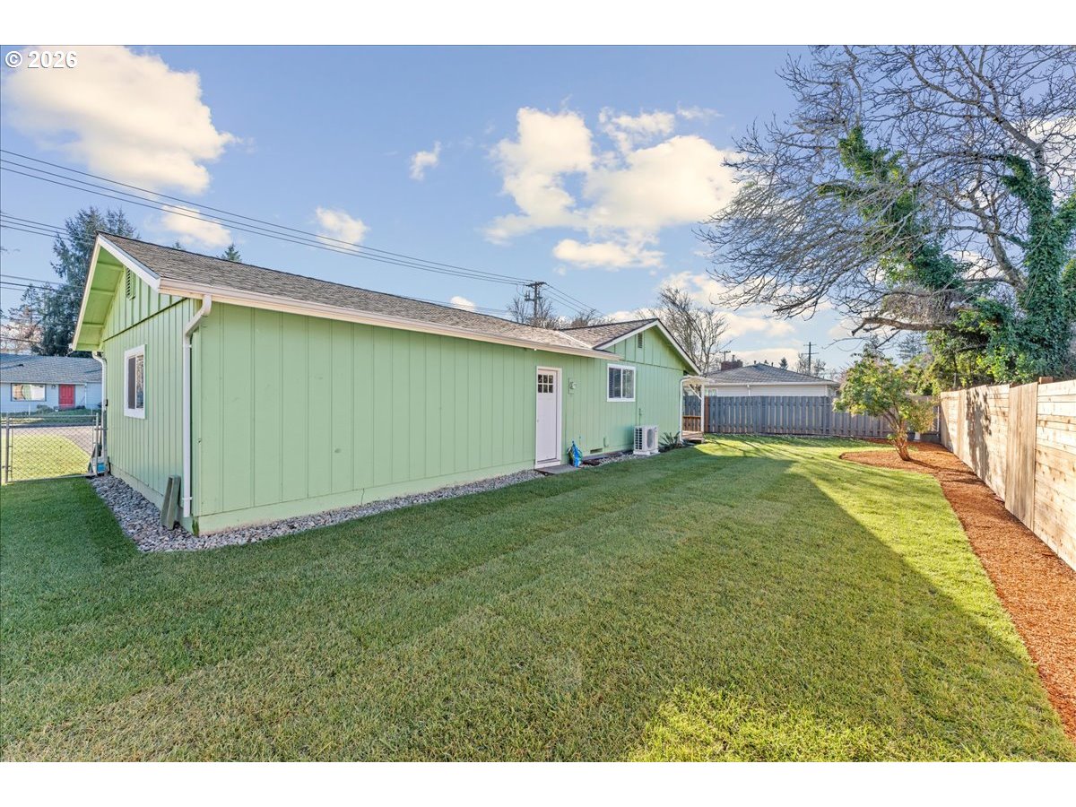 property viewer photo 27
