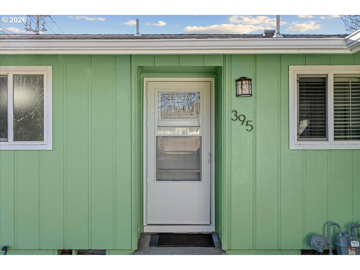 property viewer photo 4