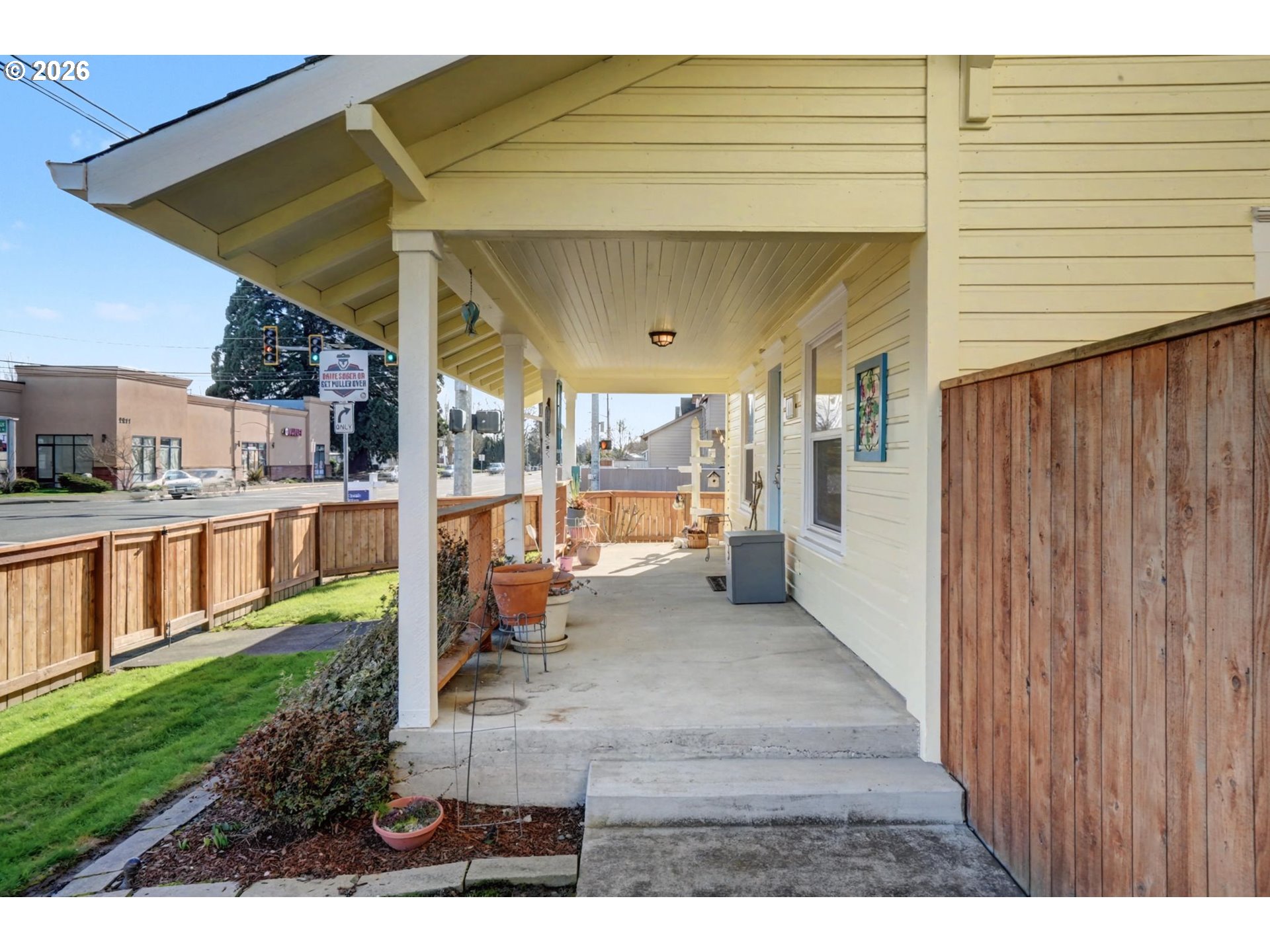main property photo 5