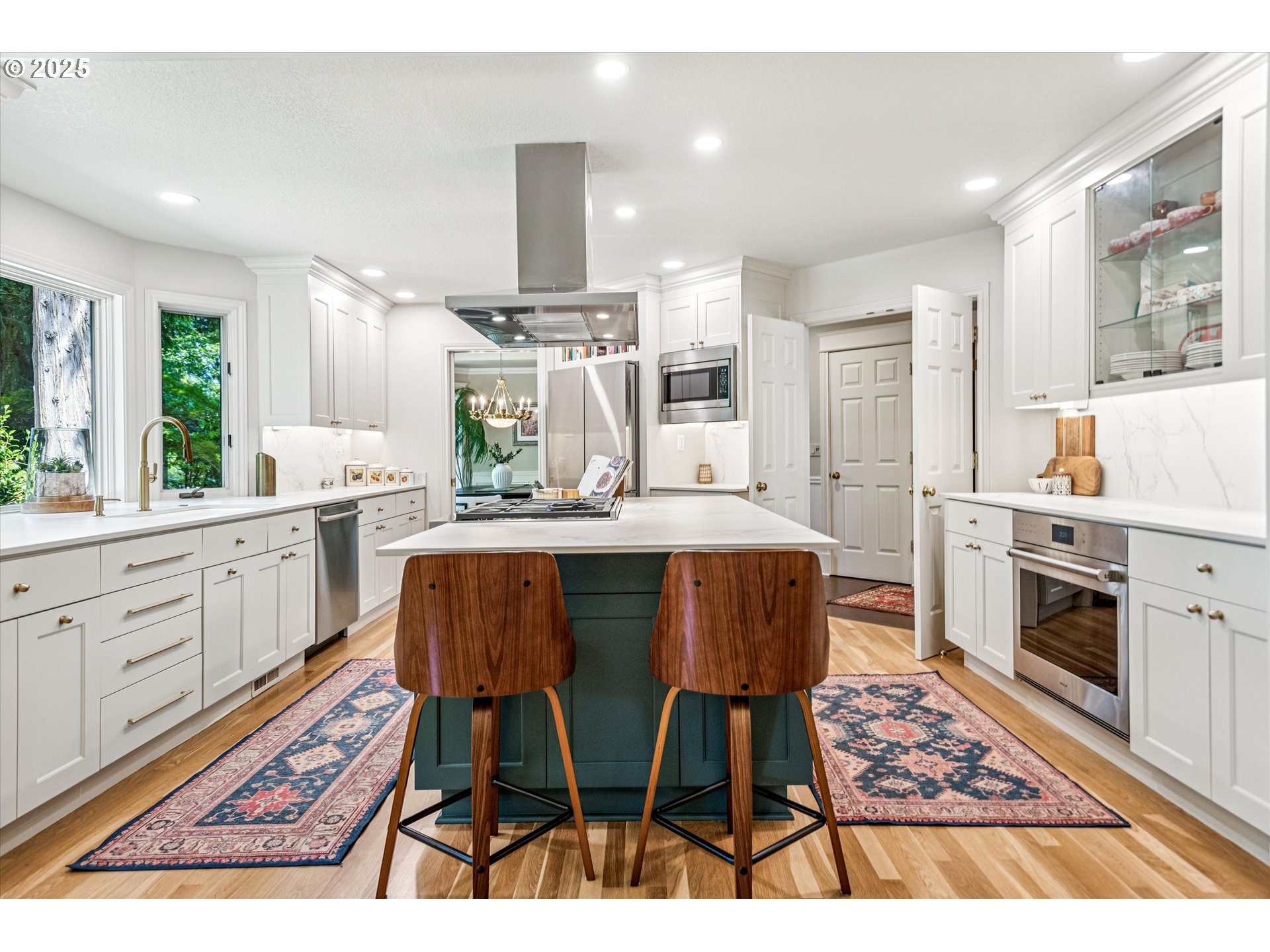 property viewer photo 10