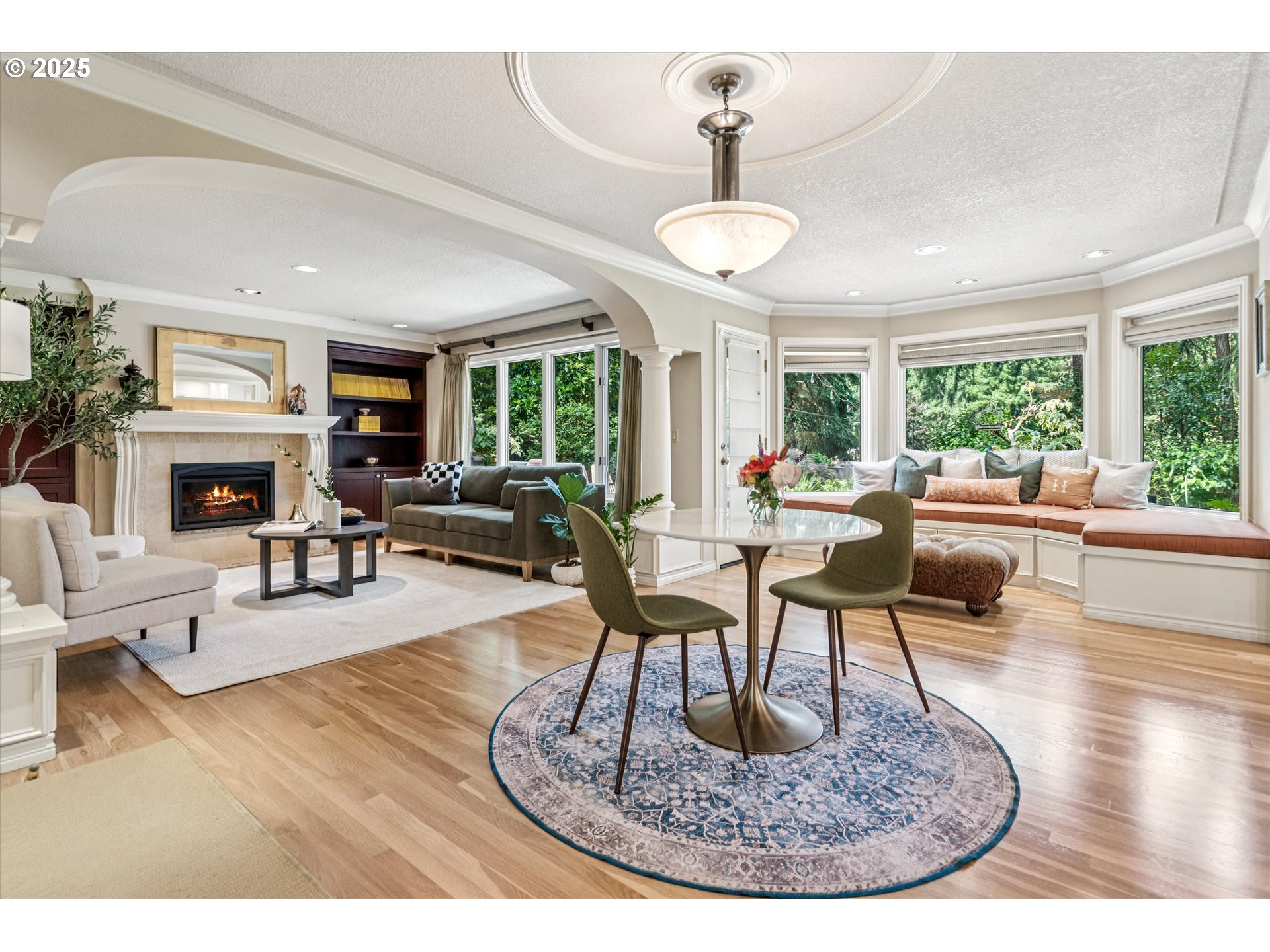property viewer photo 11