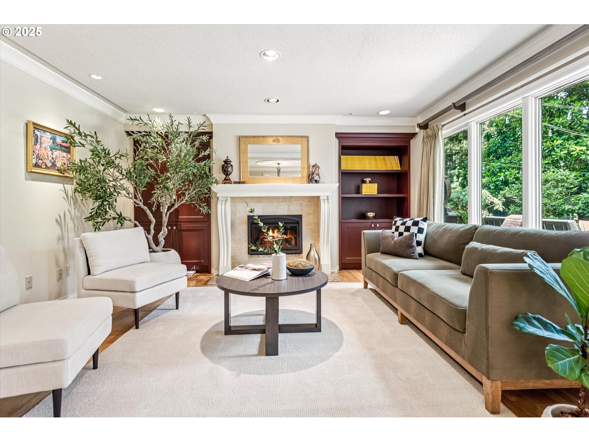 property viewer photo 13