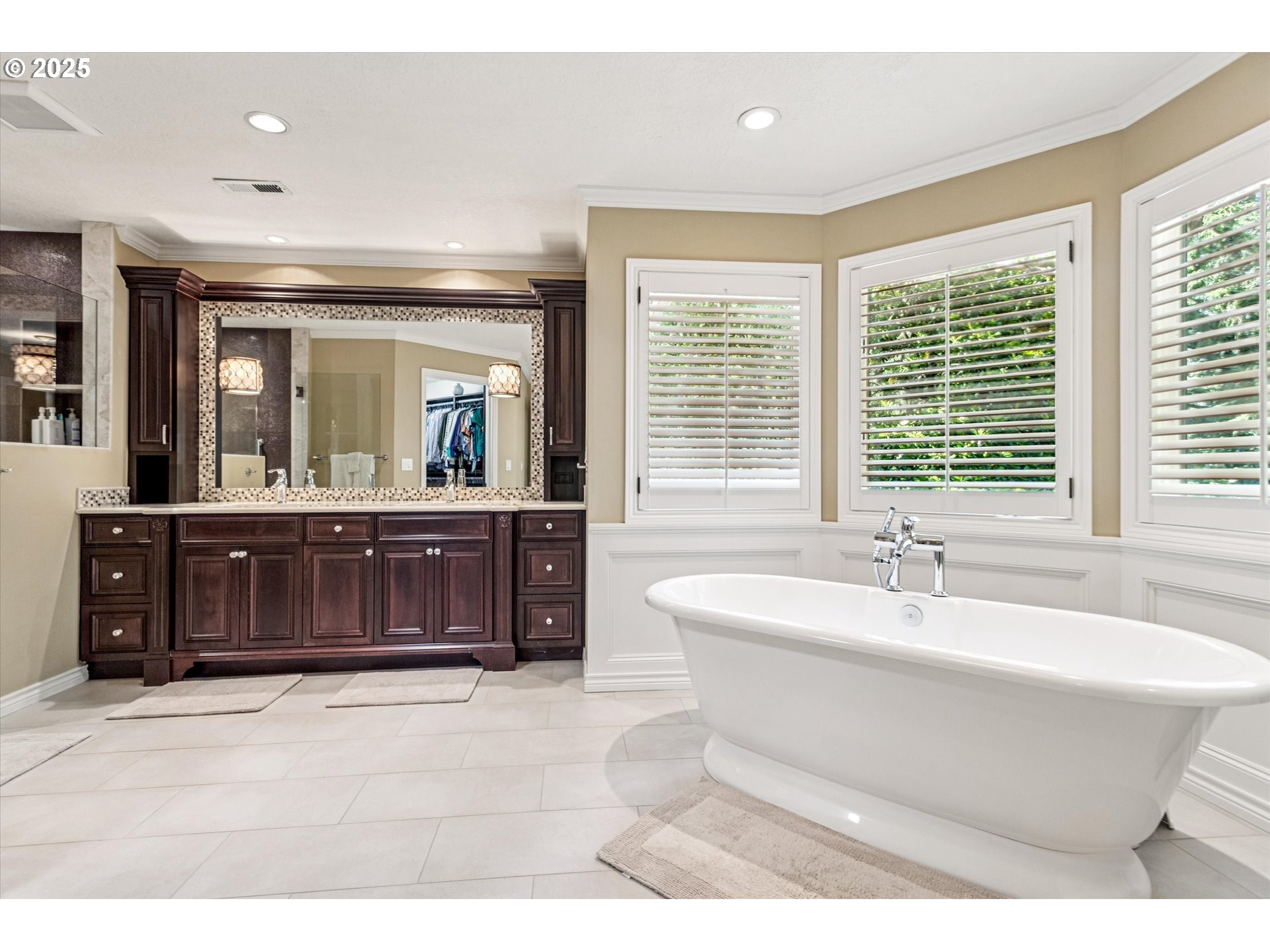 property viewer photo 21