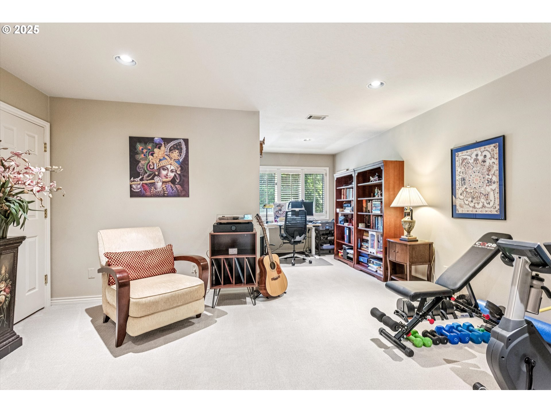 property viewer photo 27