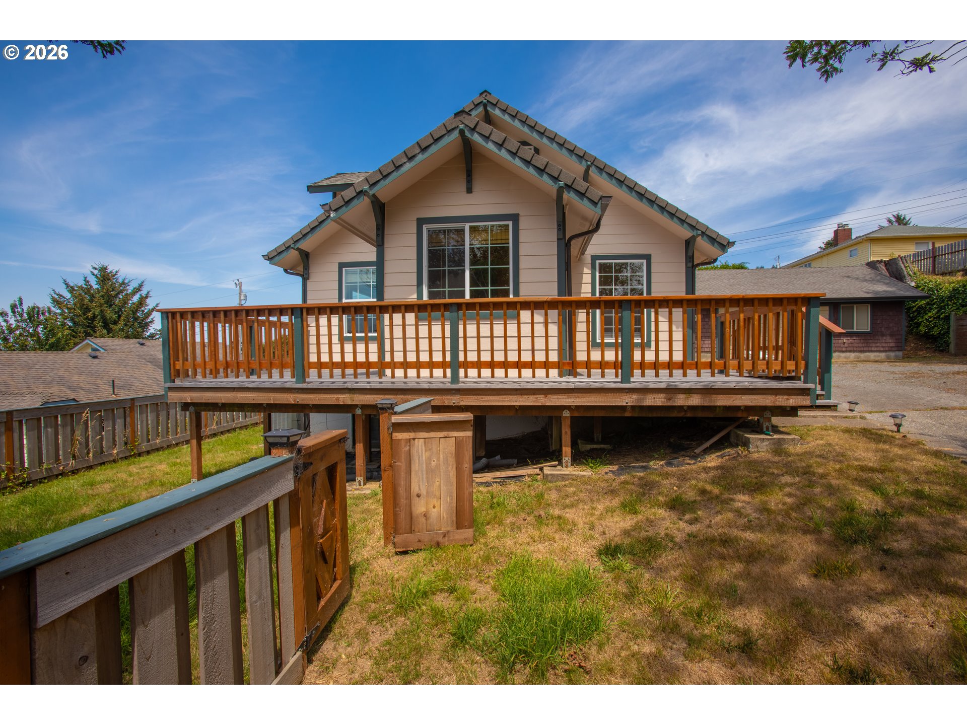 main property photo 30