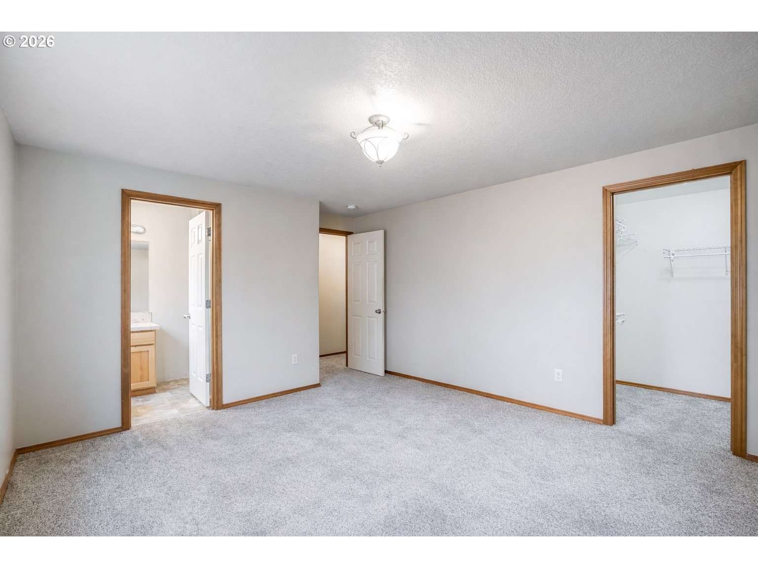property viewer photo 17