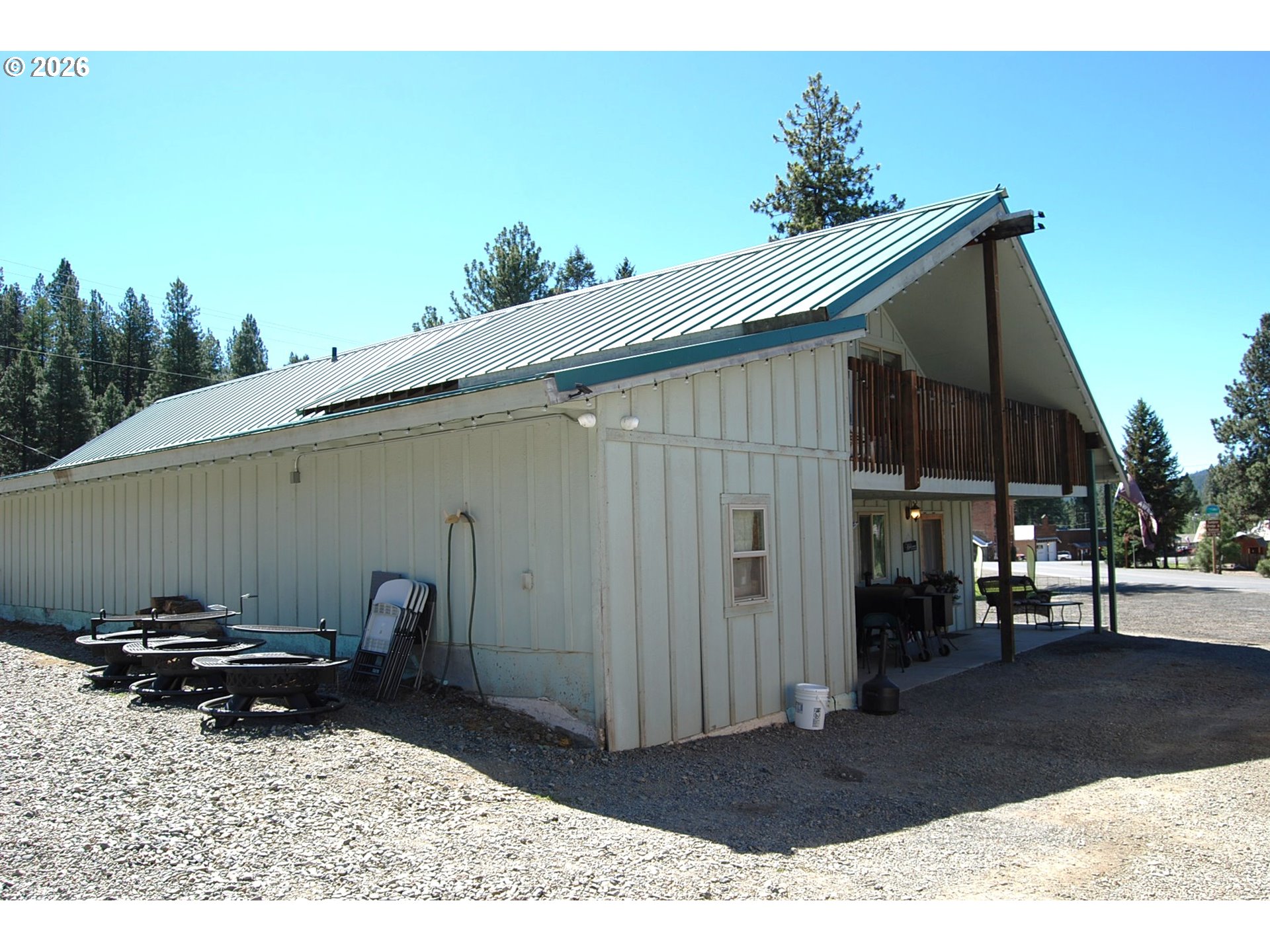 main property photo 36