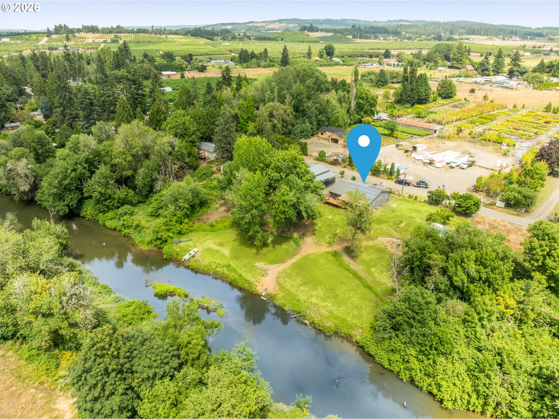 main property photo 40