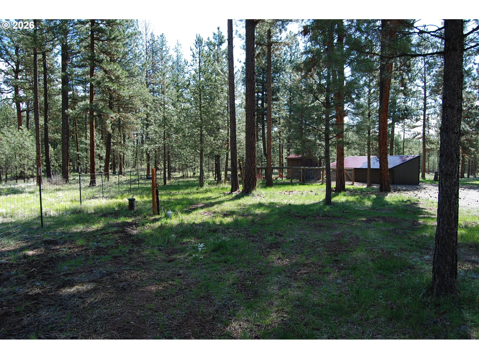main property photo 10