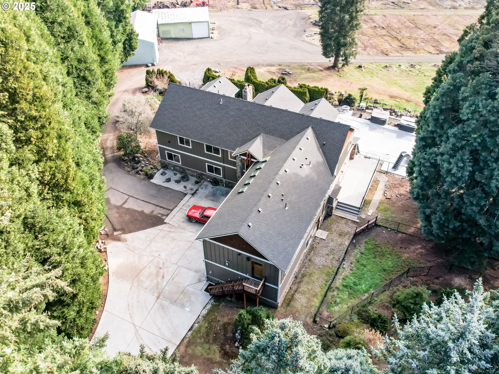 main property photo 43