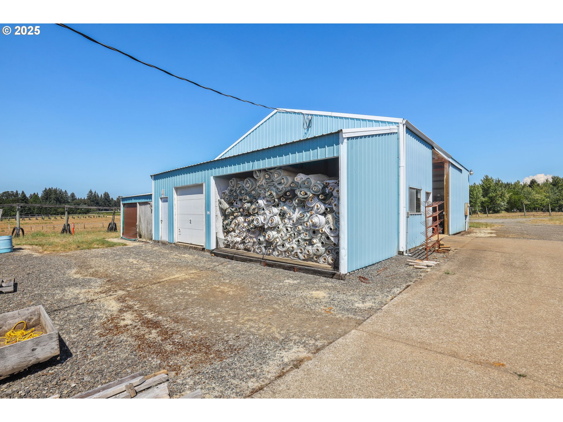 main property photo 46