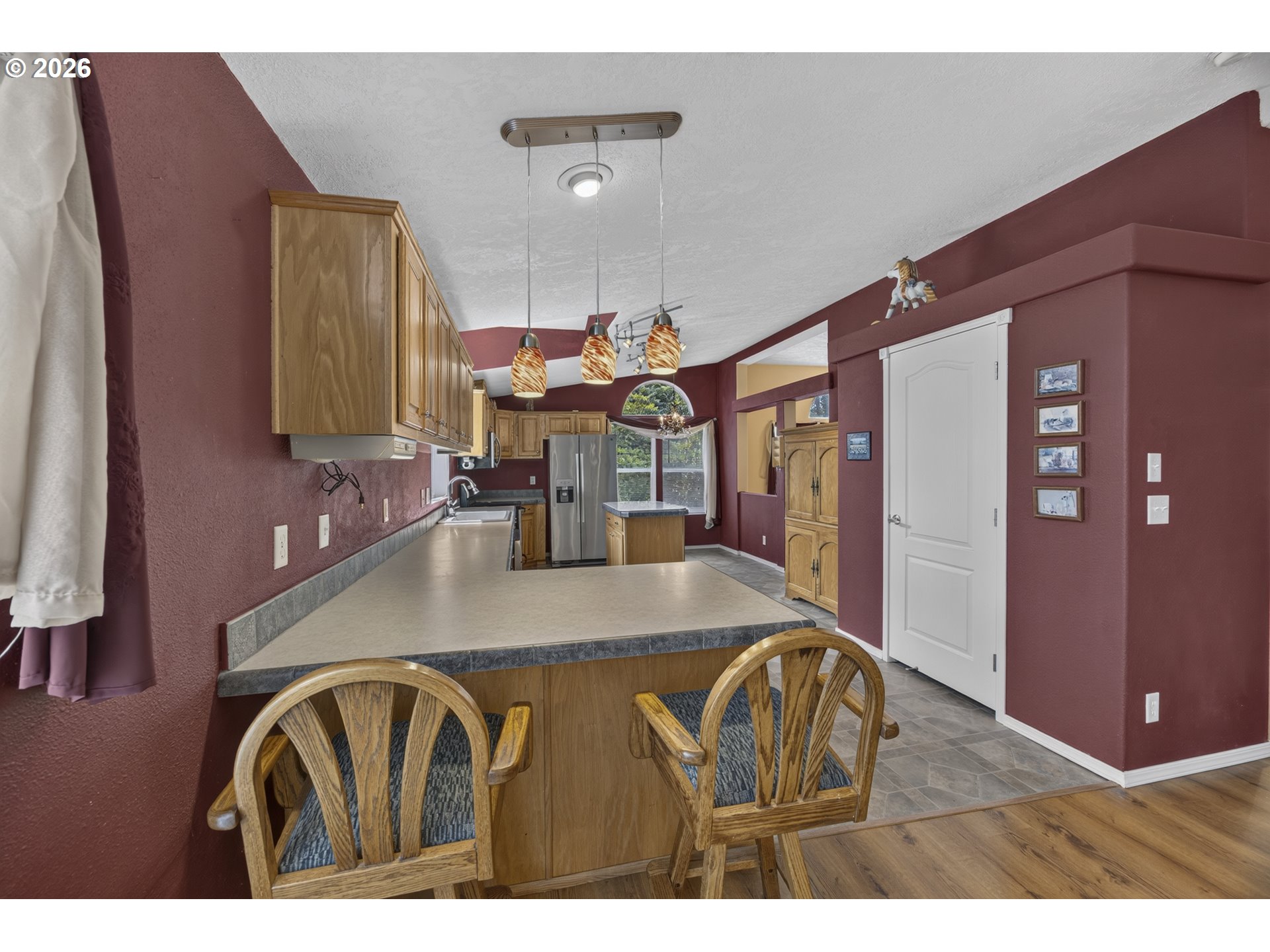 main property photo 18