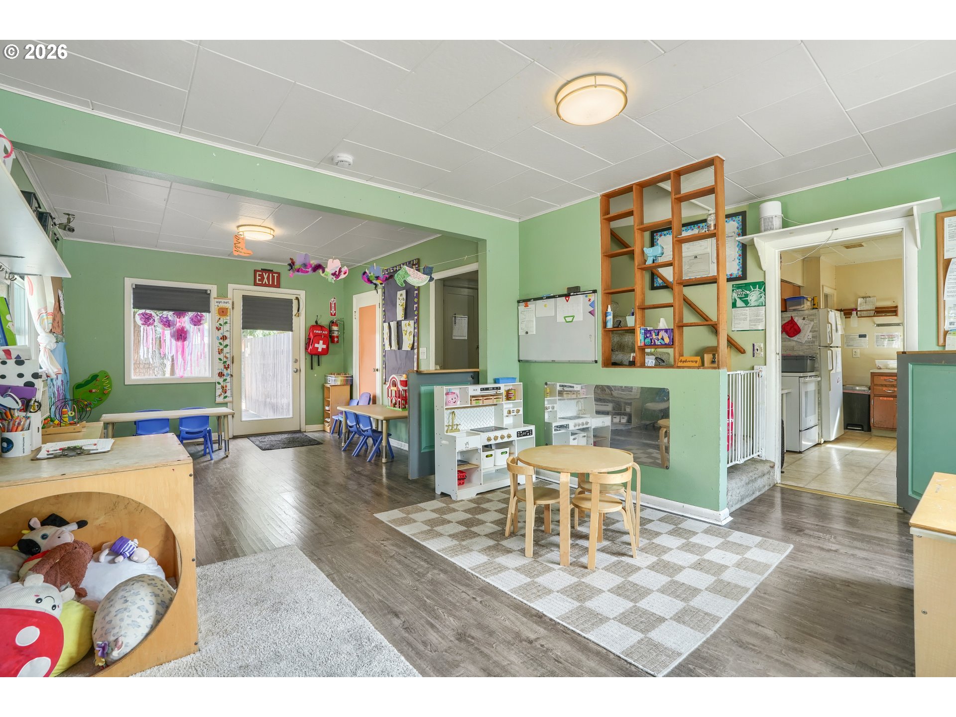 main property photo 8