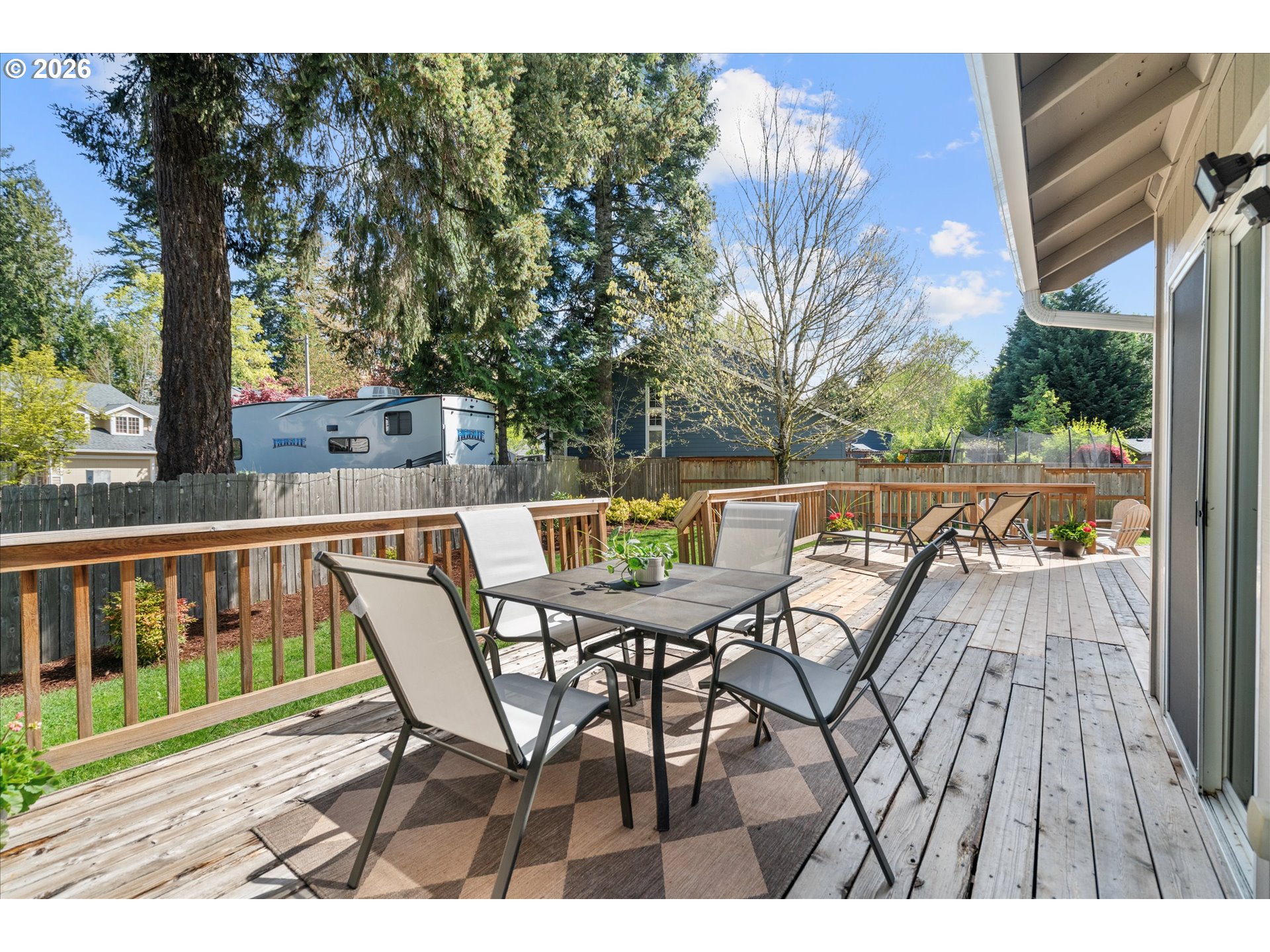 property viewer photo 25