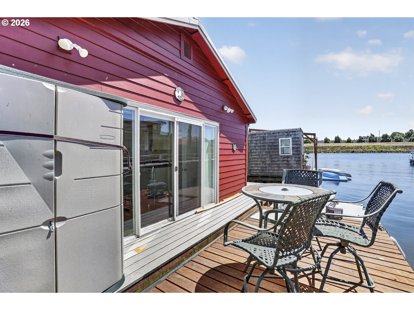 main property photo 27