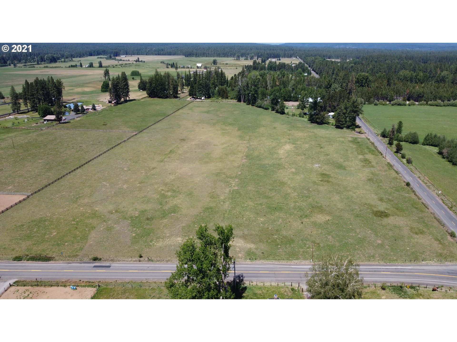 main property photo 12