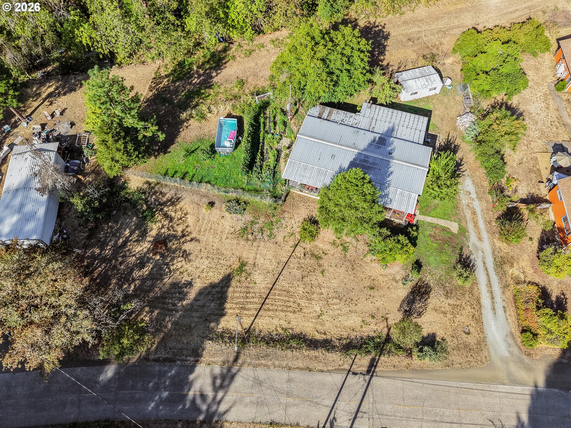 main property photo 39
