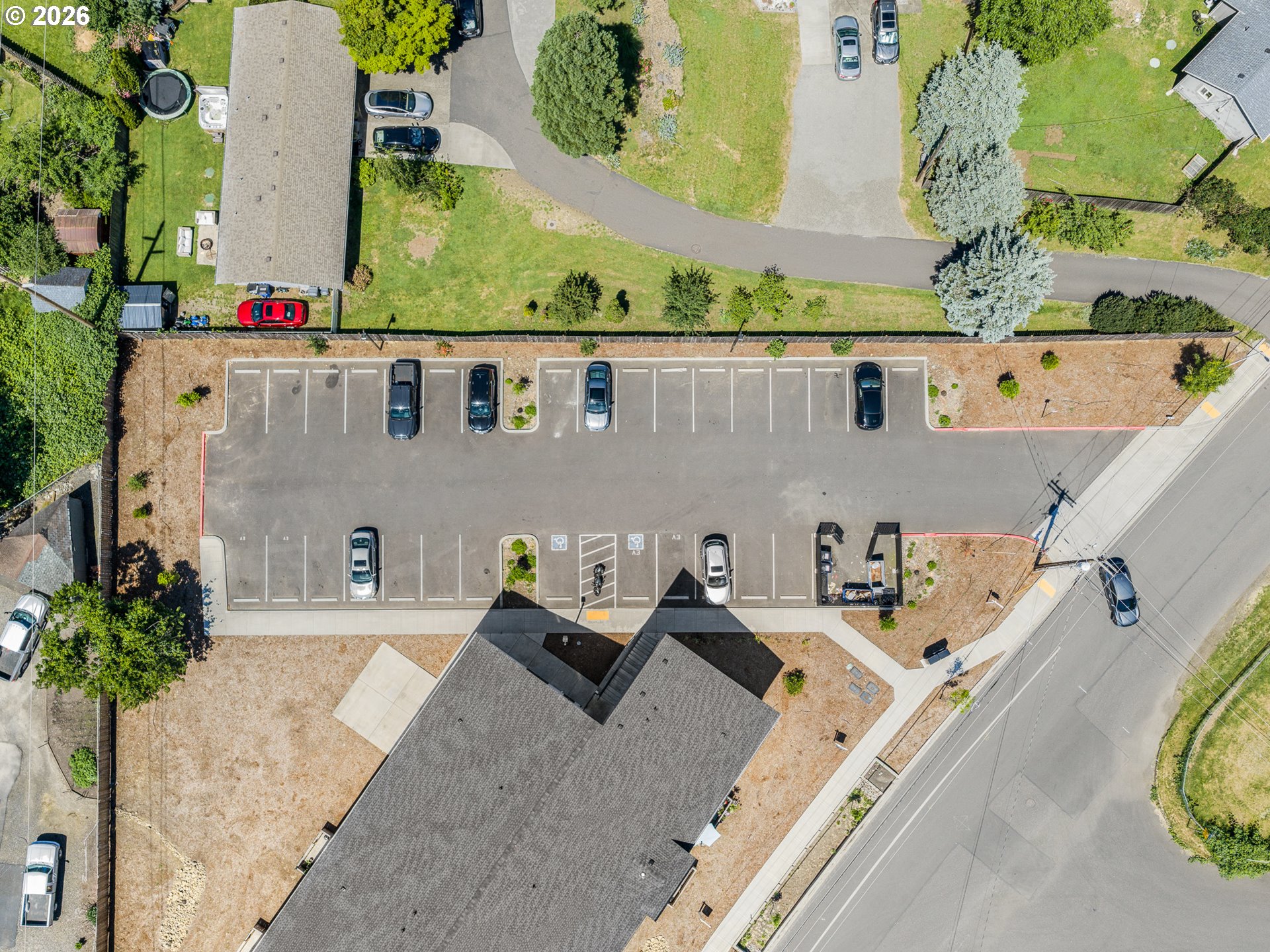 main property photo 14