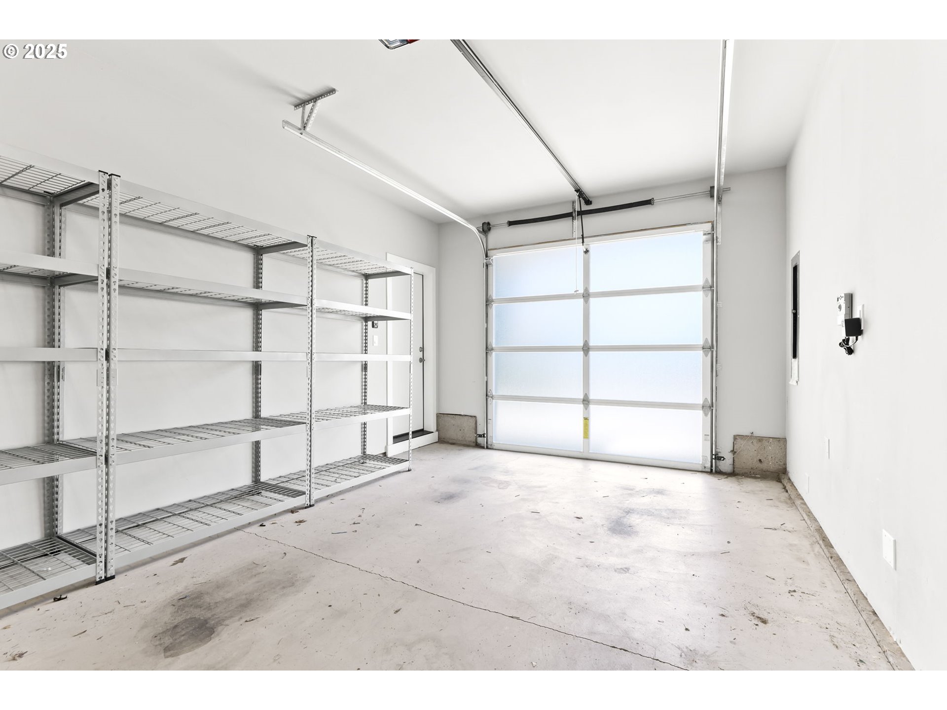 property viewer photo 32
