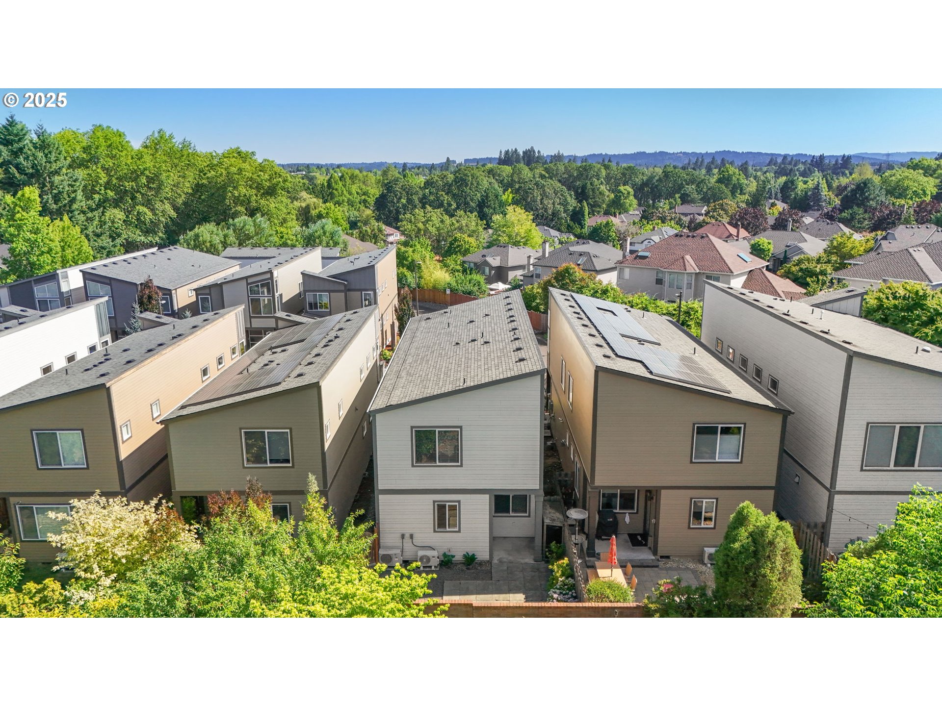 property viewer photo 35