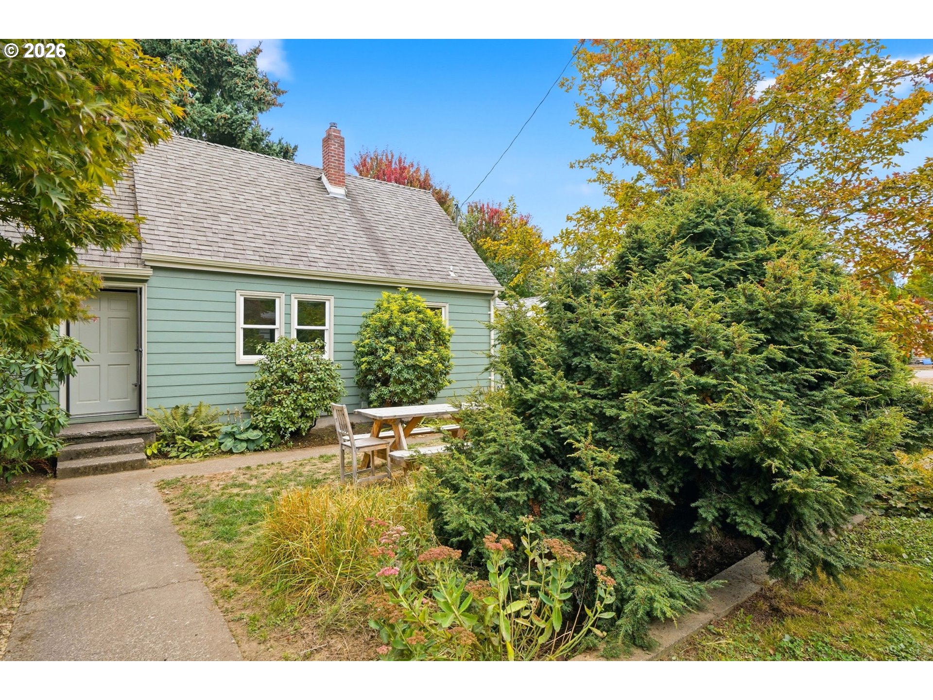 main property photo 2