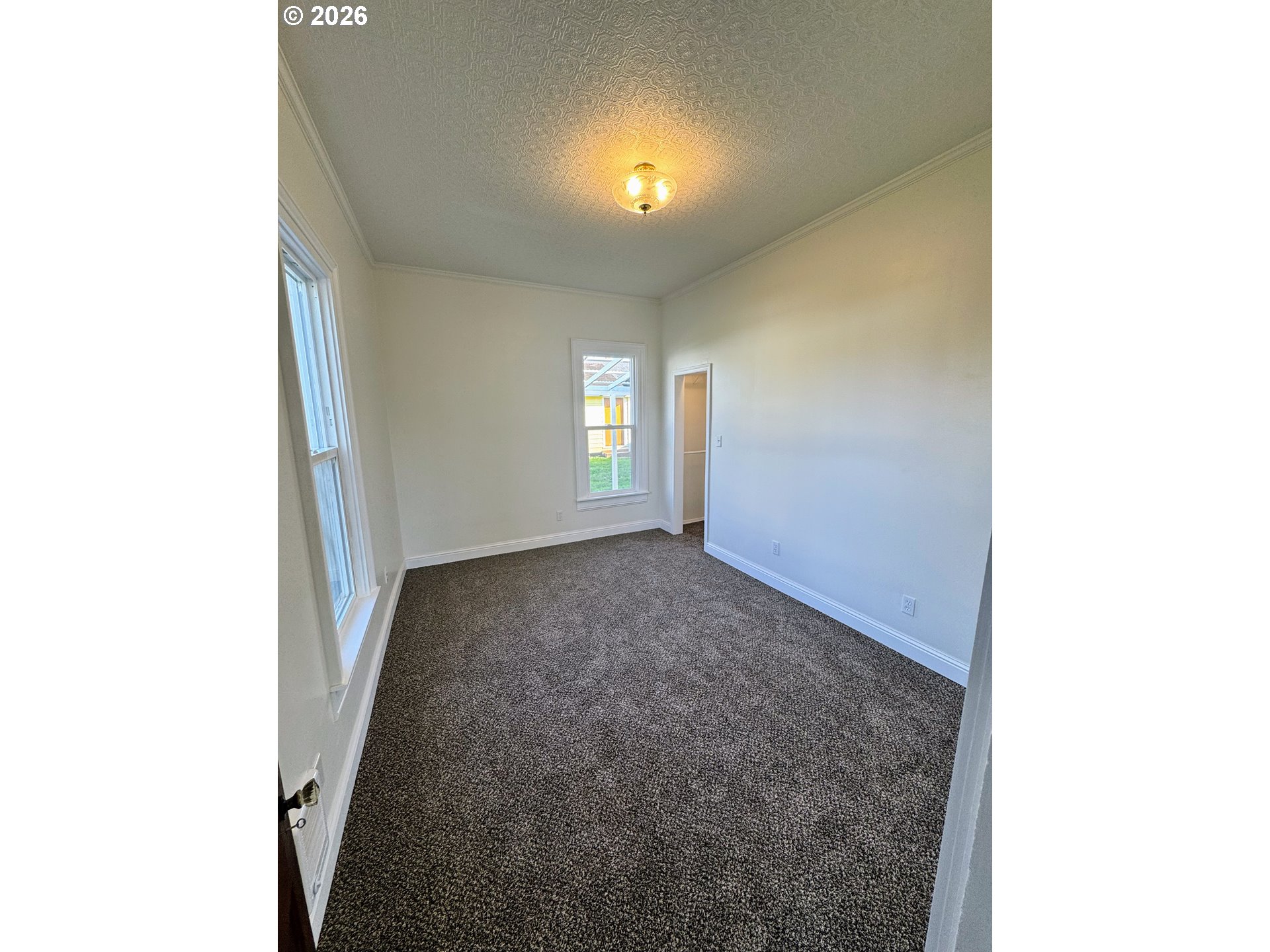property viewer photo 11
