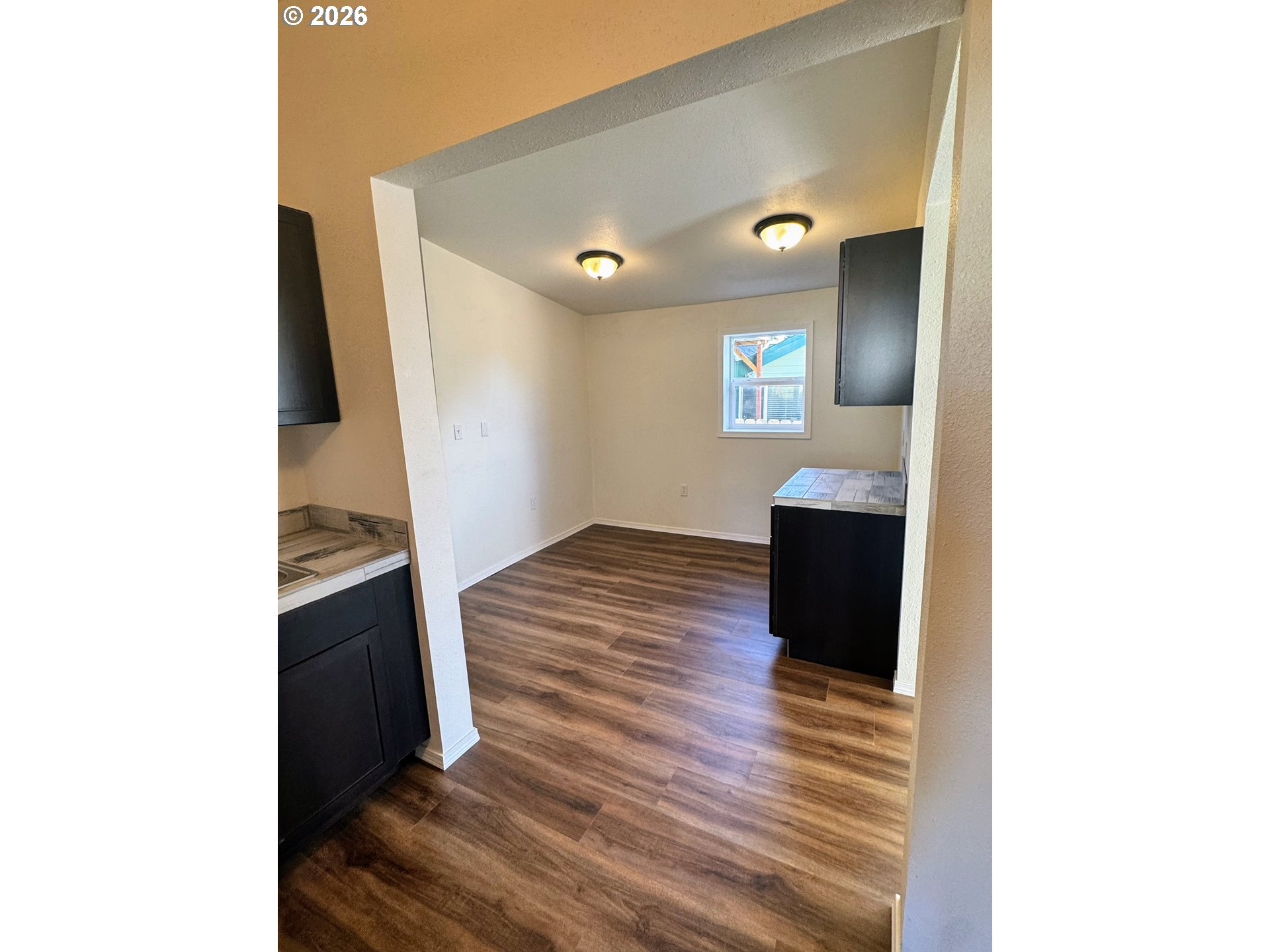 property viewer photo 20