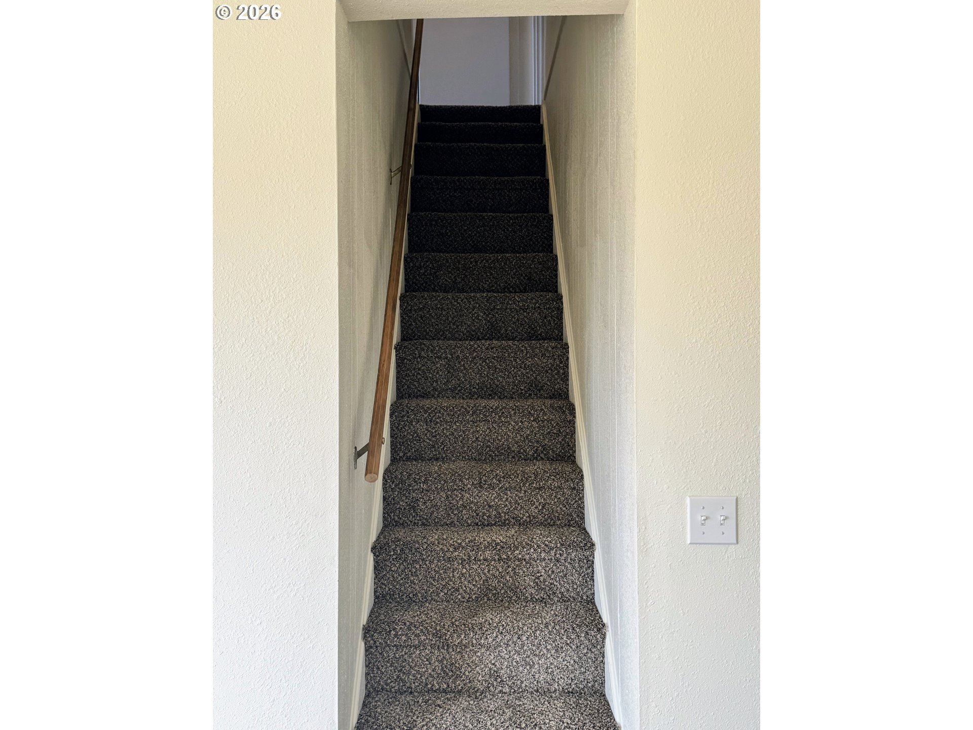 property viewer photo 26