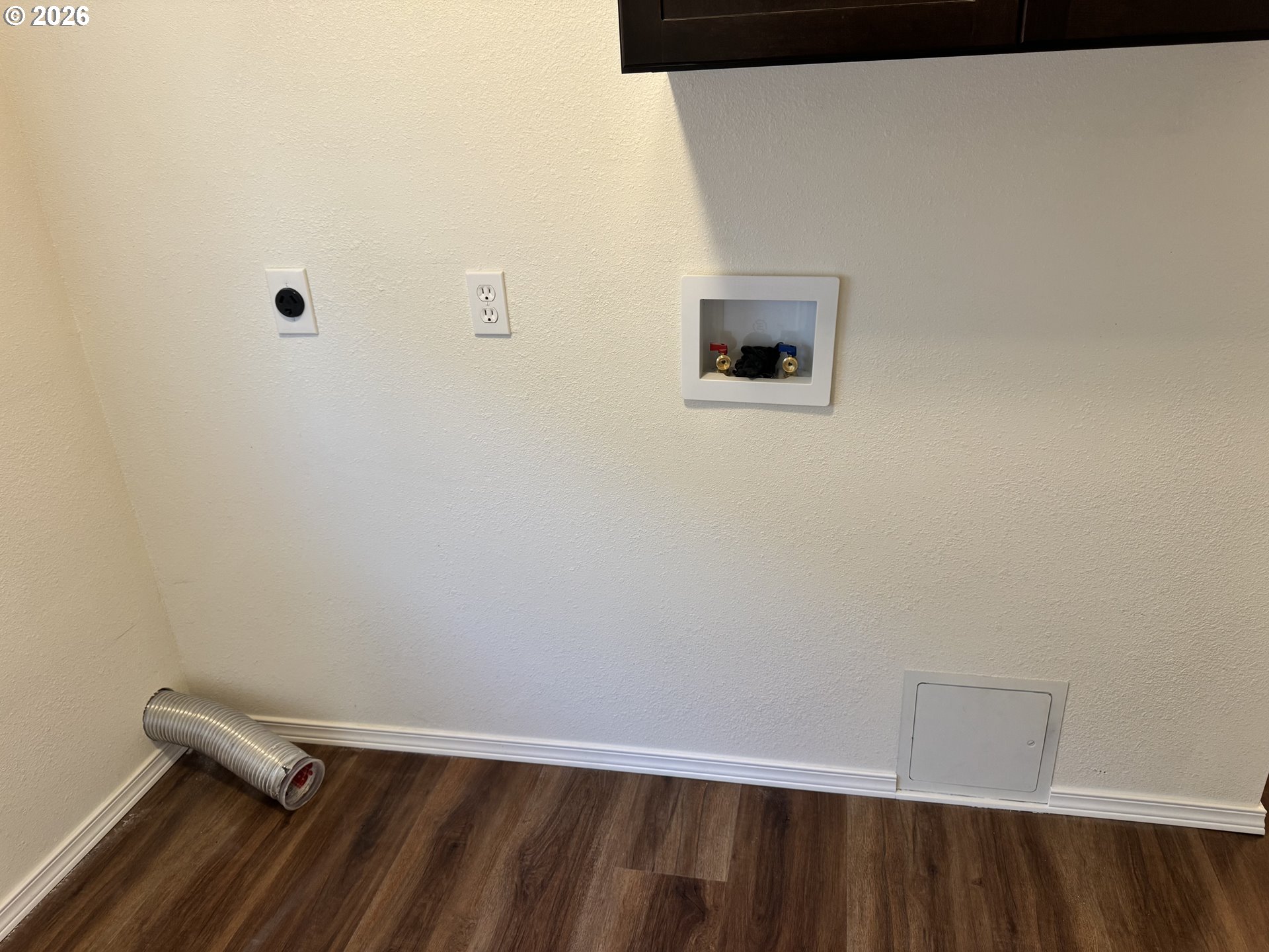 property viewer photo 33