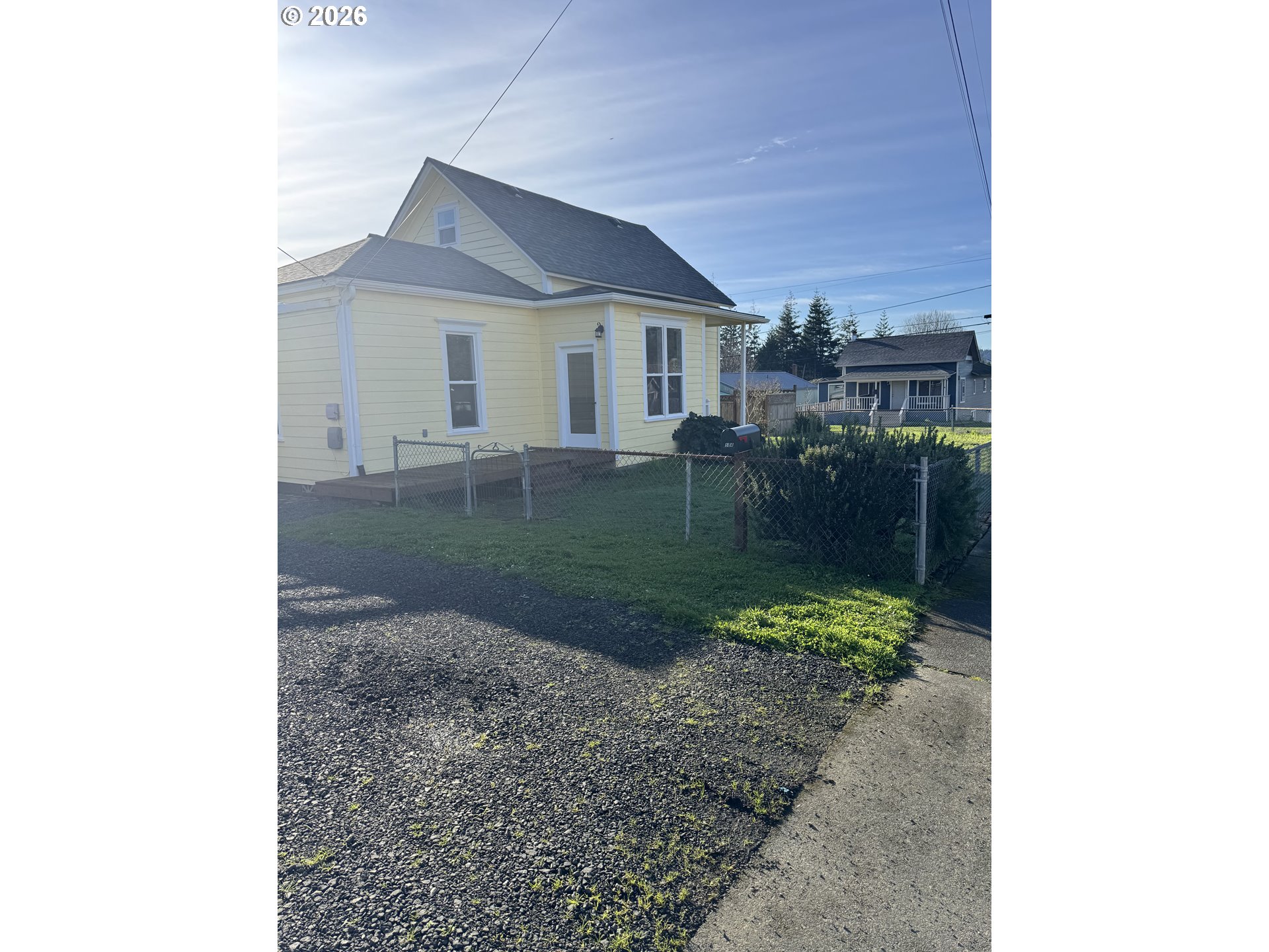 property viewer photo 35
