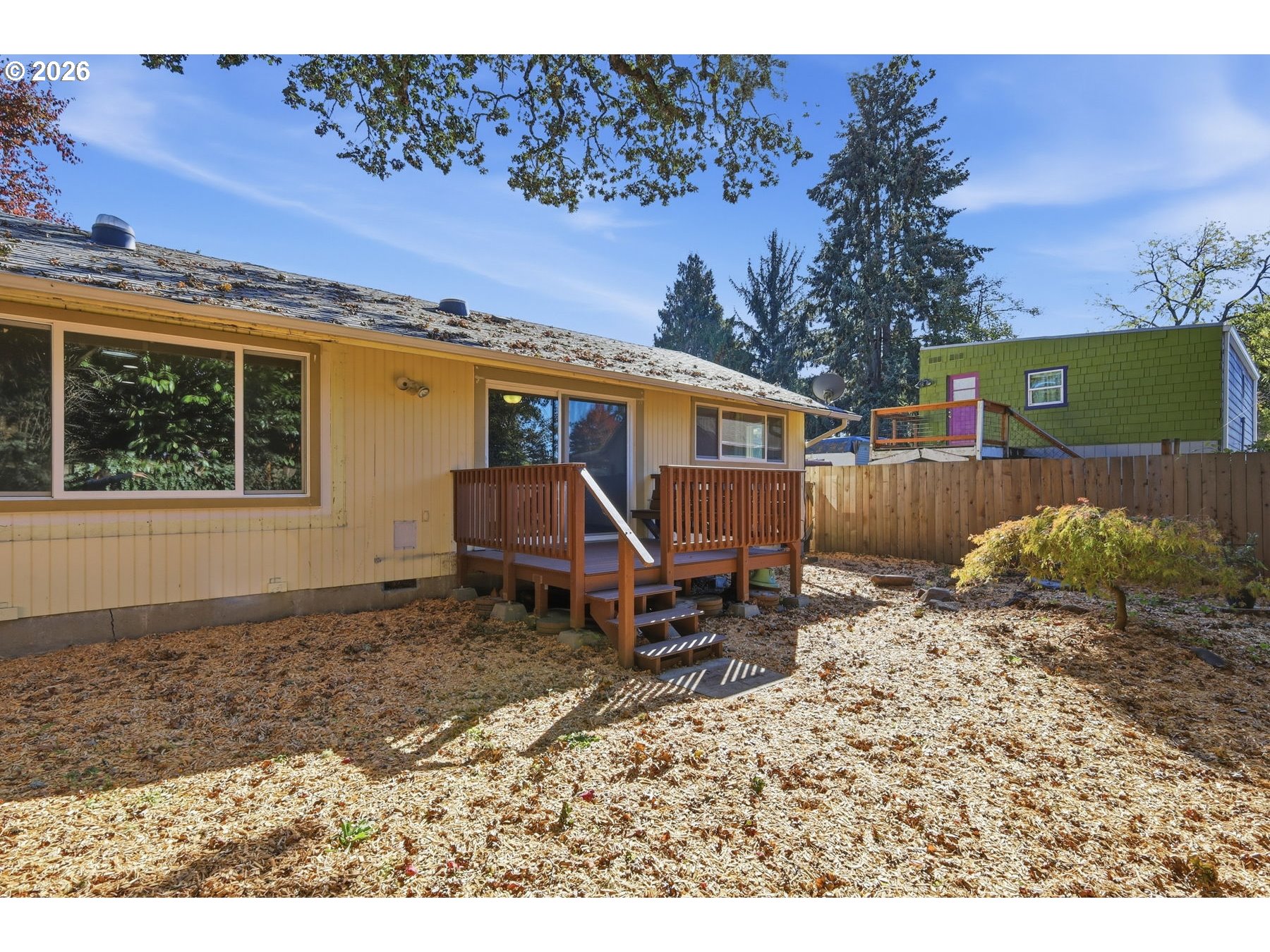 main property photo 40