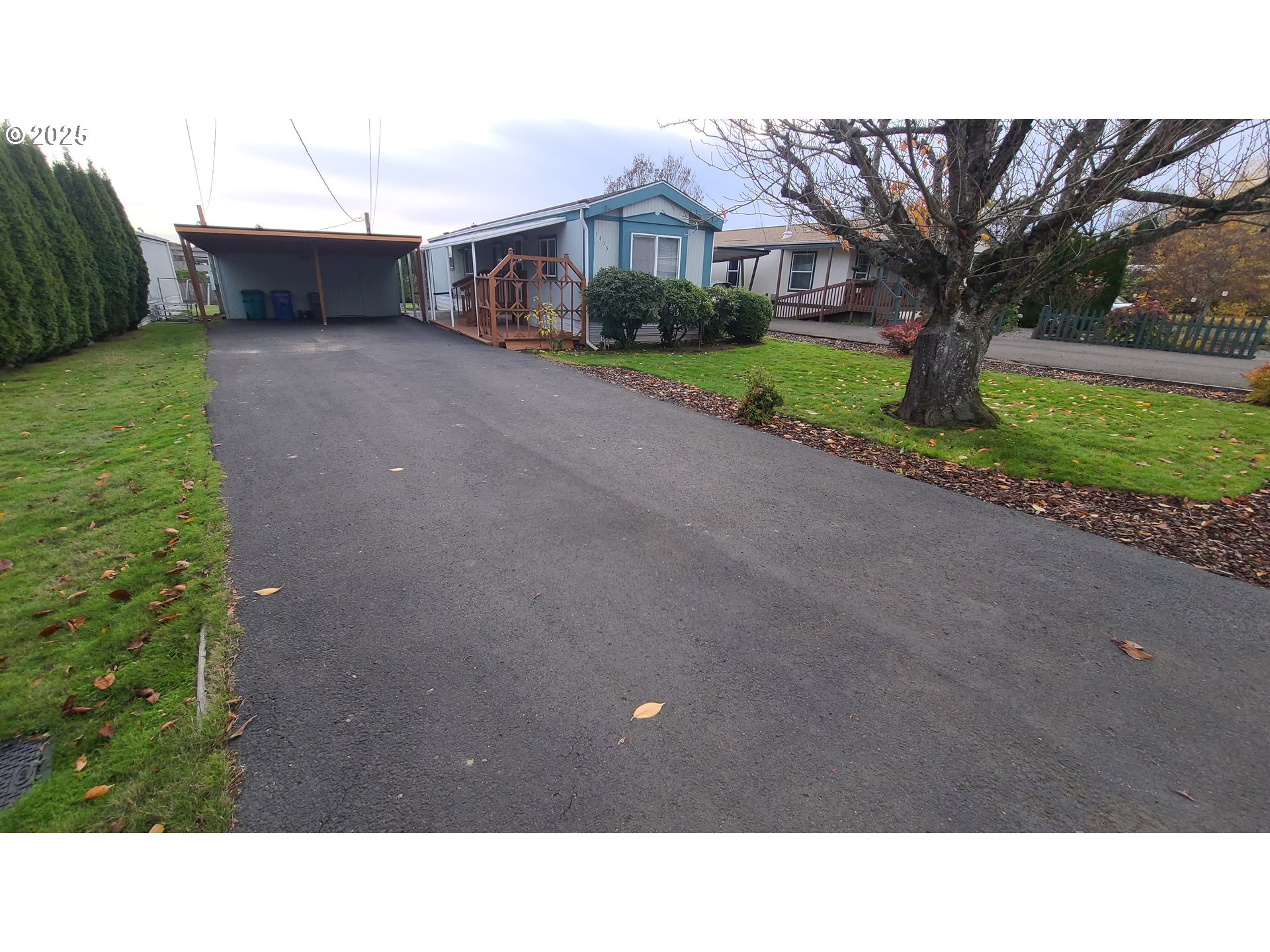 property viewer photo 1