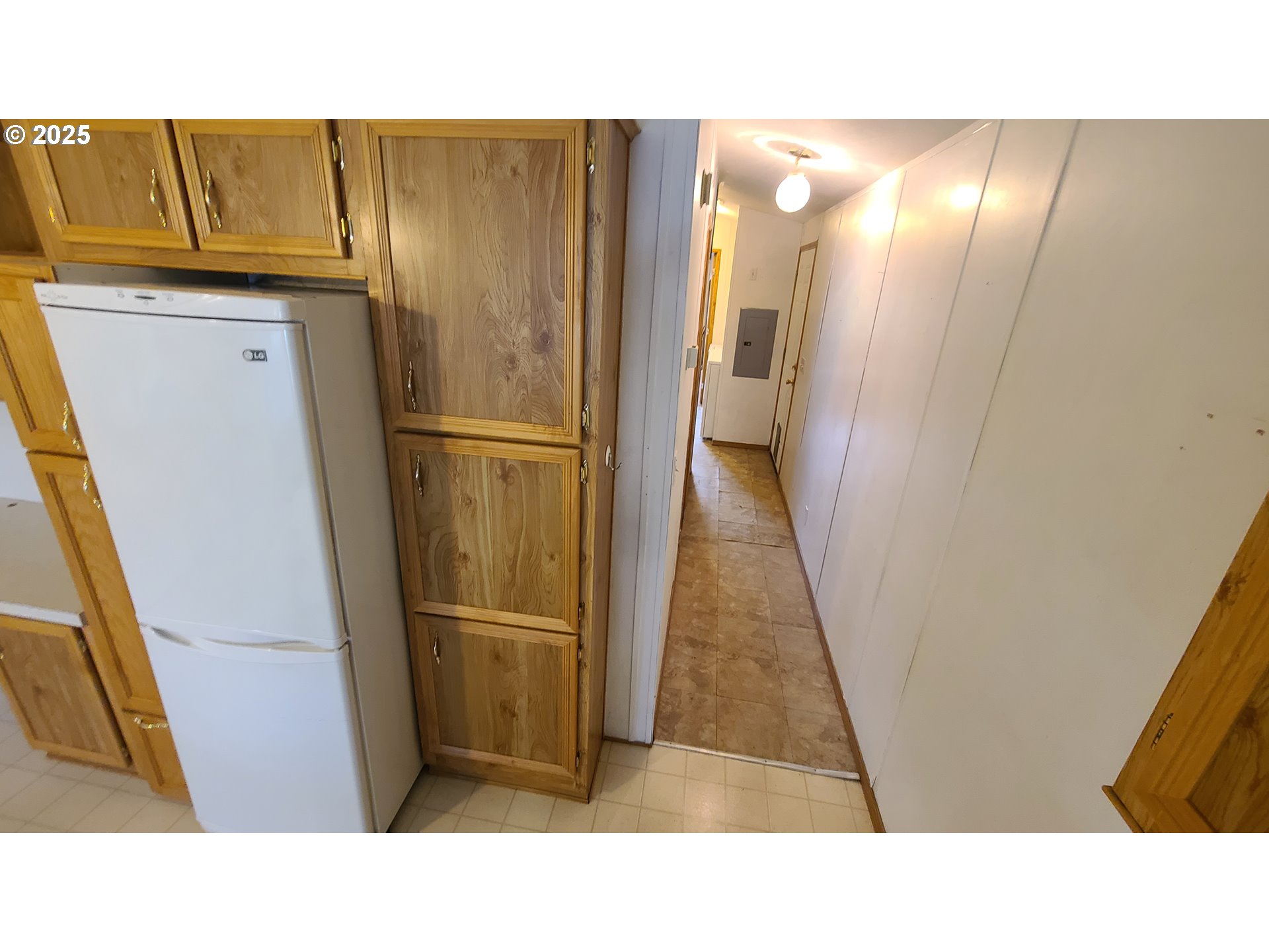 property viewer photo 10
