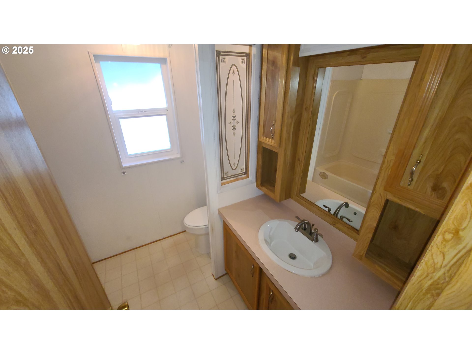 property viewer photo 13