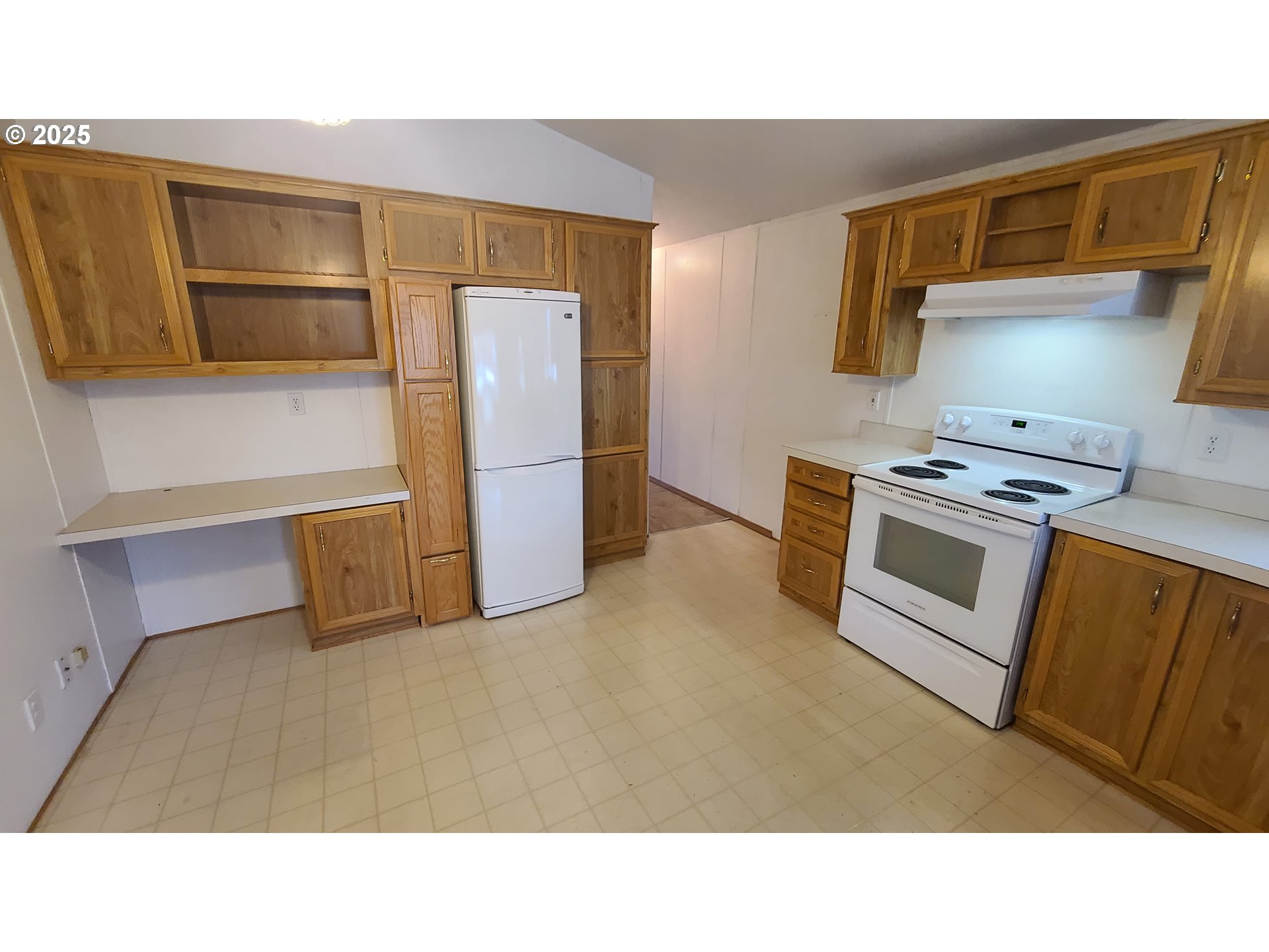 property viewer photo 9
