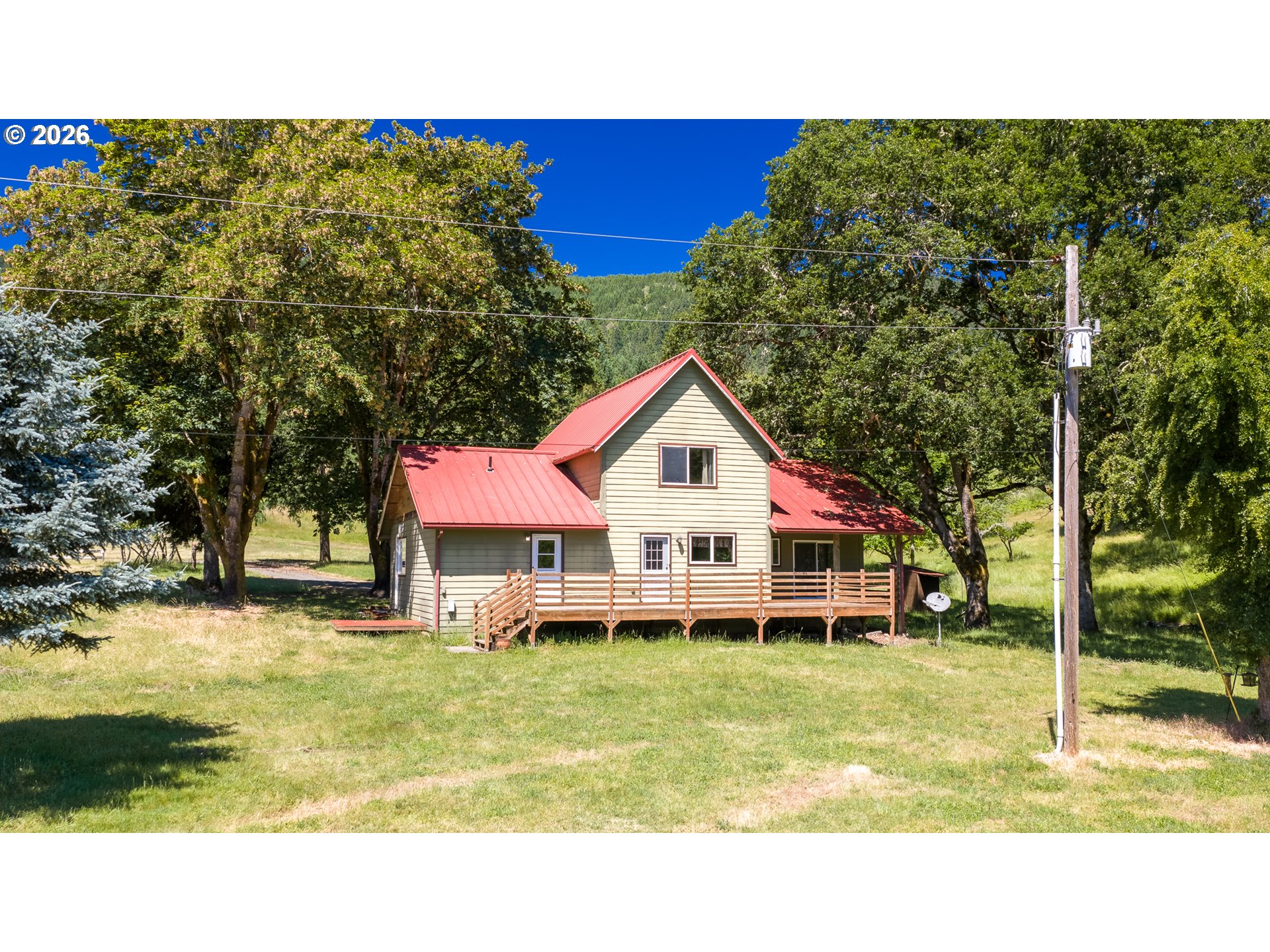 main property photo 23